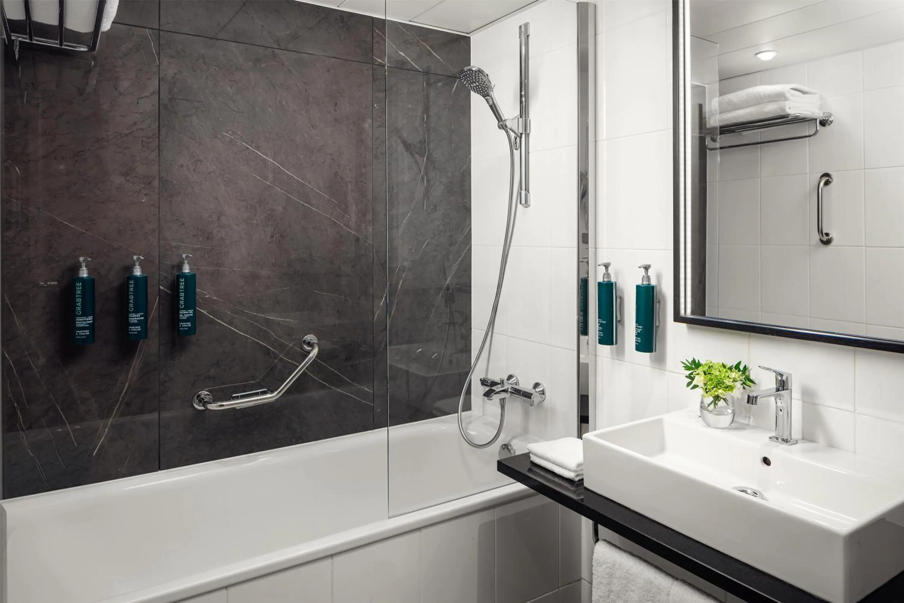 Bathroom in Hilton Prague Atrium