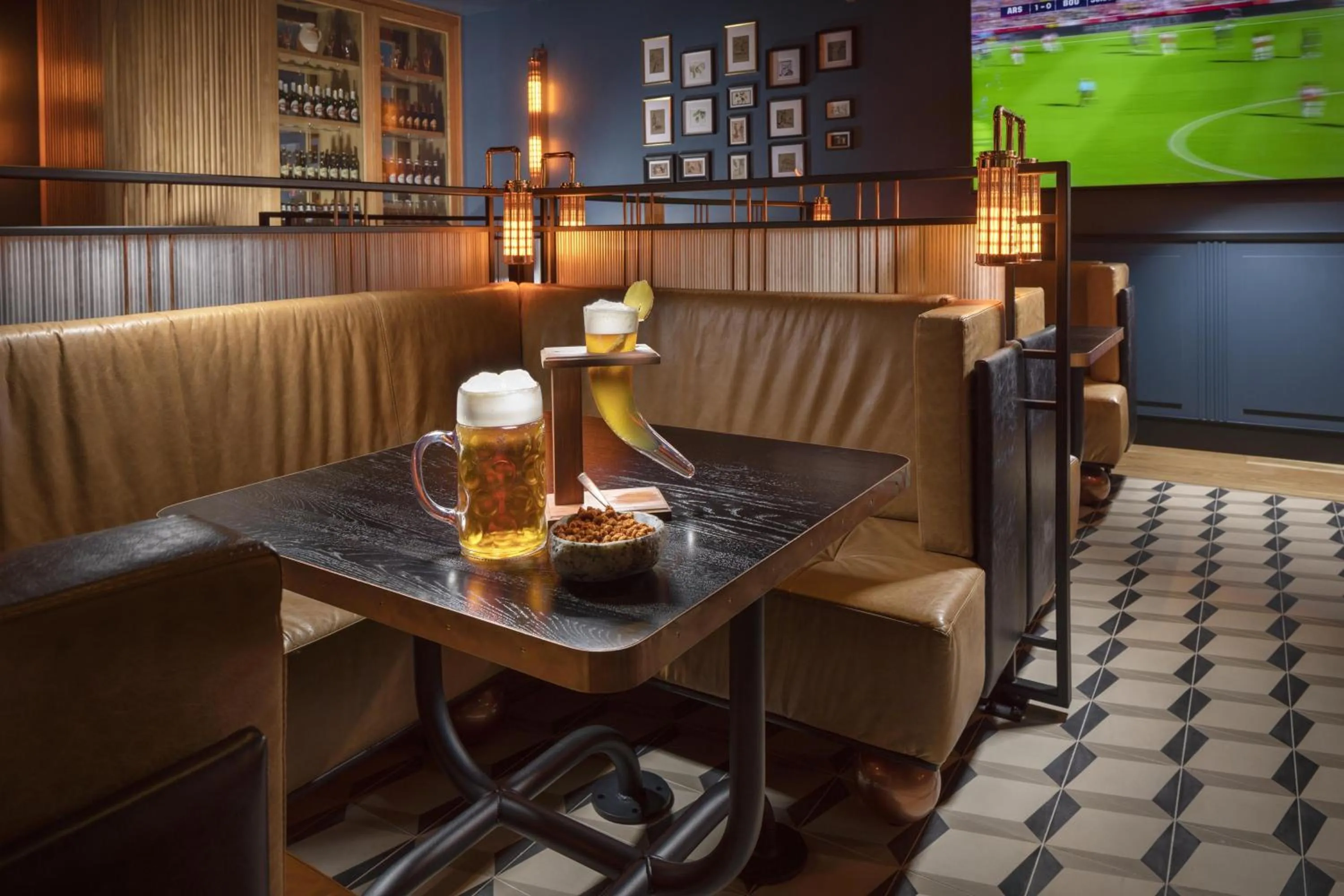 Lounge or bar in Hilton Prague Atrium