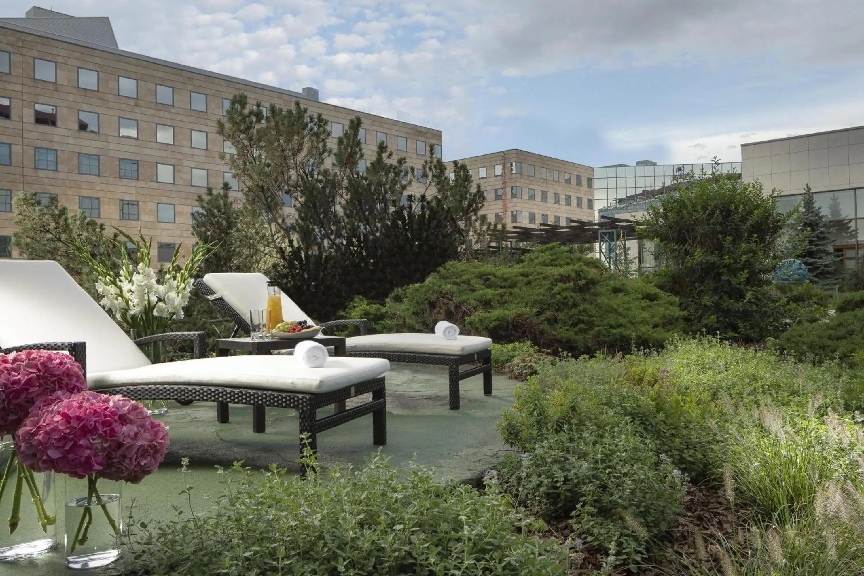 Fitness centre/facilities in Hilton Prague Atrium Fitness centre/facilities in Hilton Prague Atrium