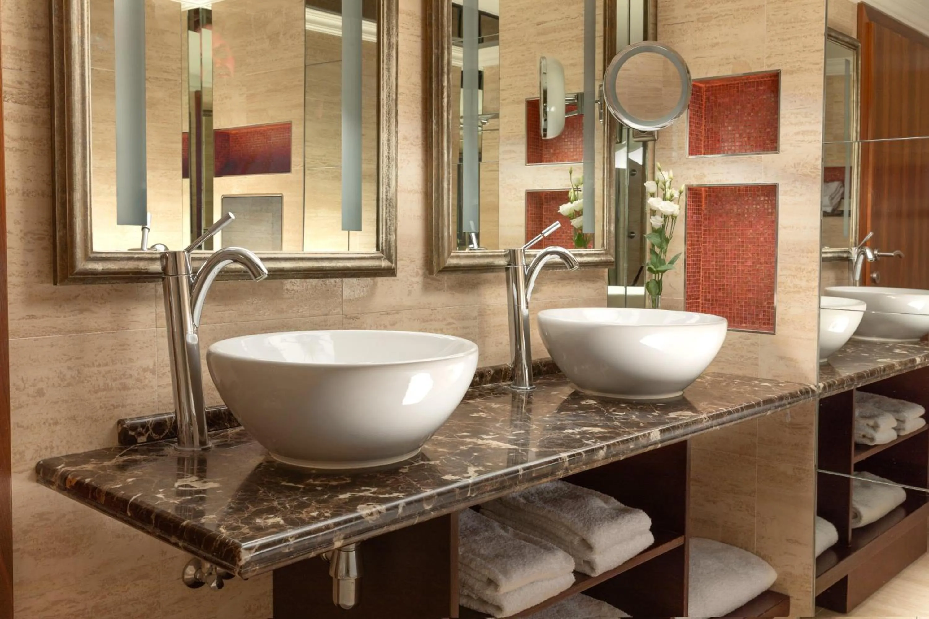 Bathroom in Hilton Prague Atrium