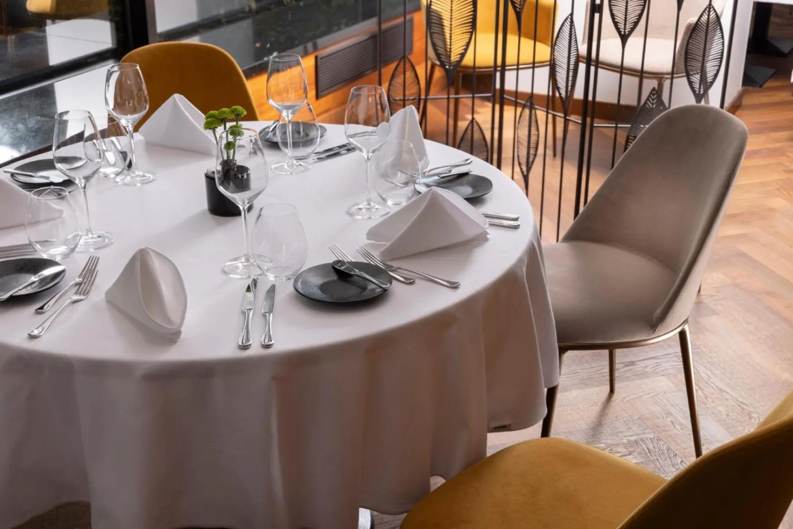 Restaurant/places to eat in Hilton Prague Hotel