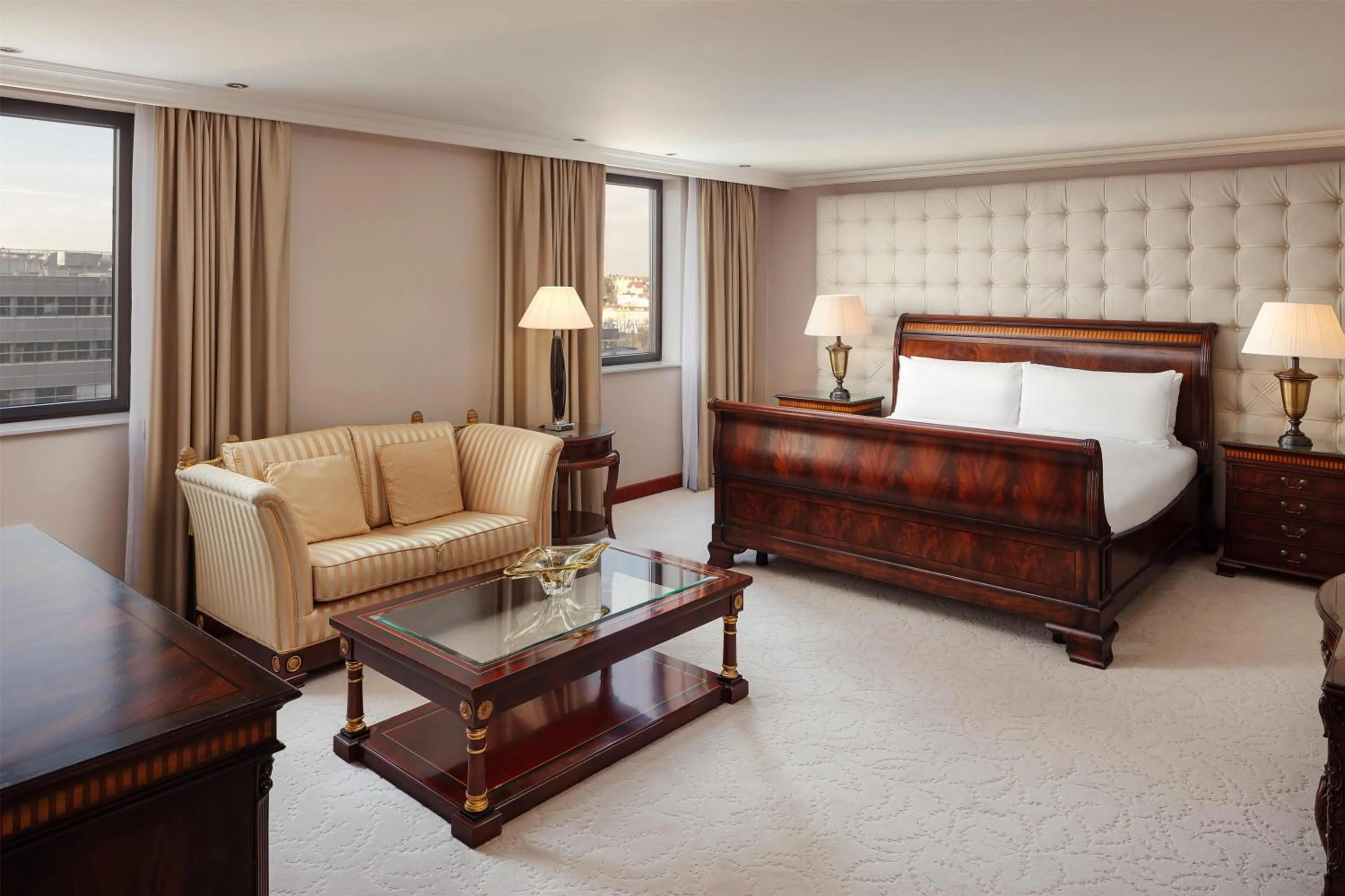 Living room, Bed in Hilton Prague Atrium