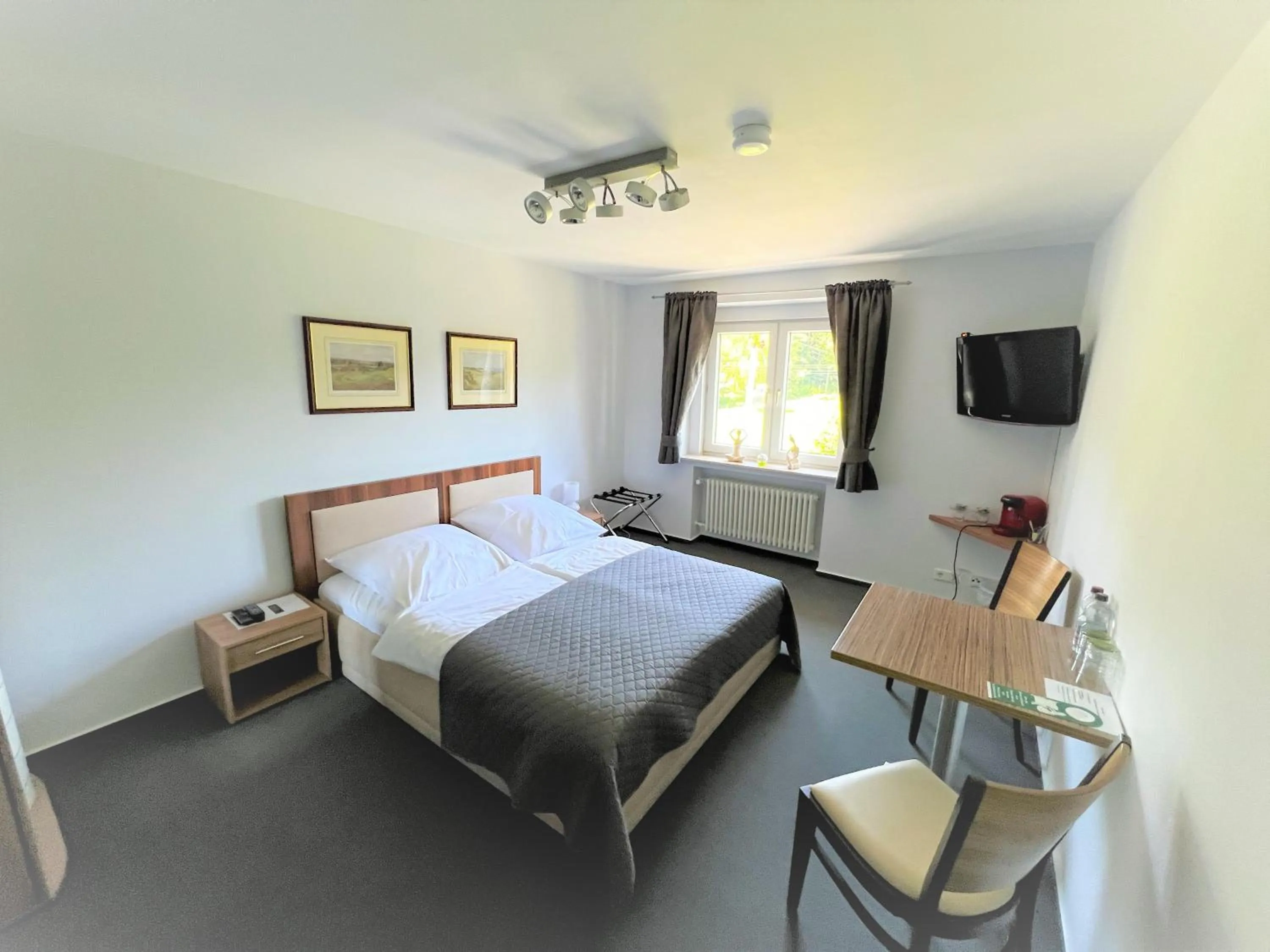 Photo of the whole room, Bed in Aggerschlösschen