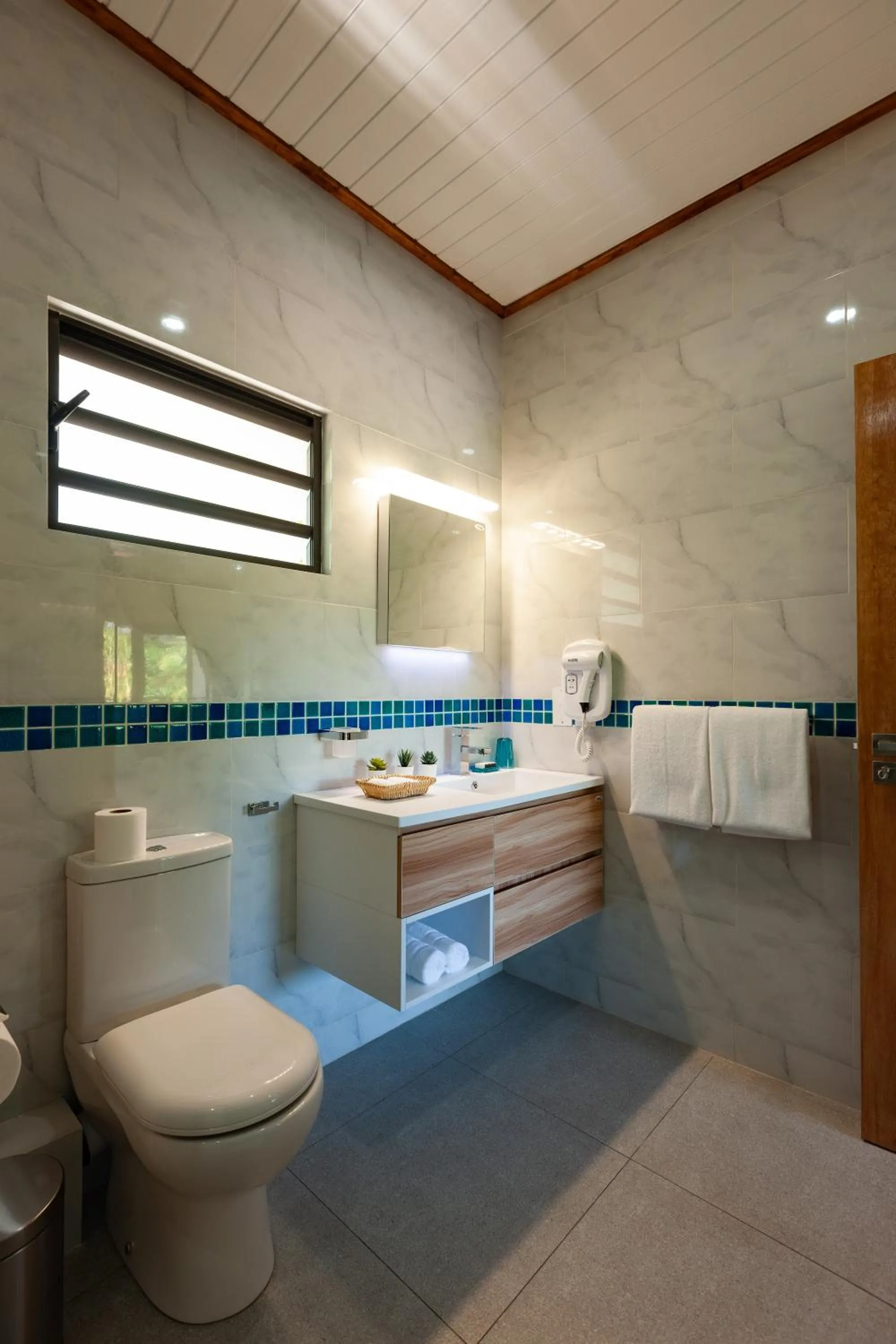 Bathroom in Casa De Leela Self Catering Guest House