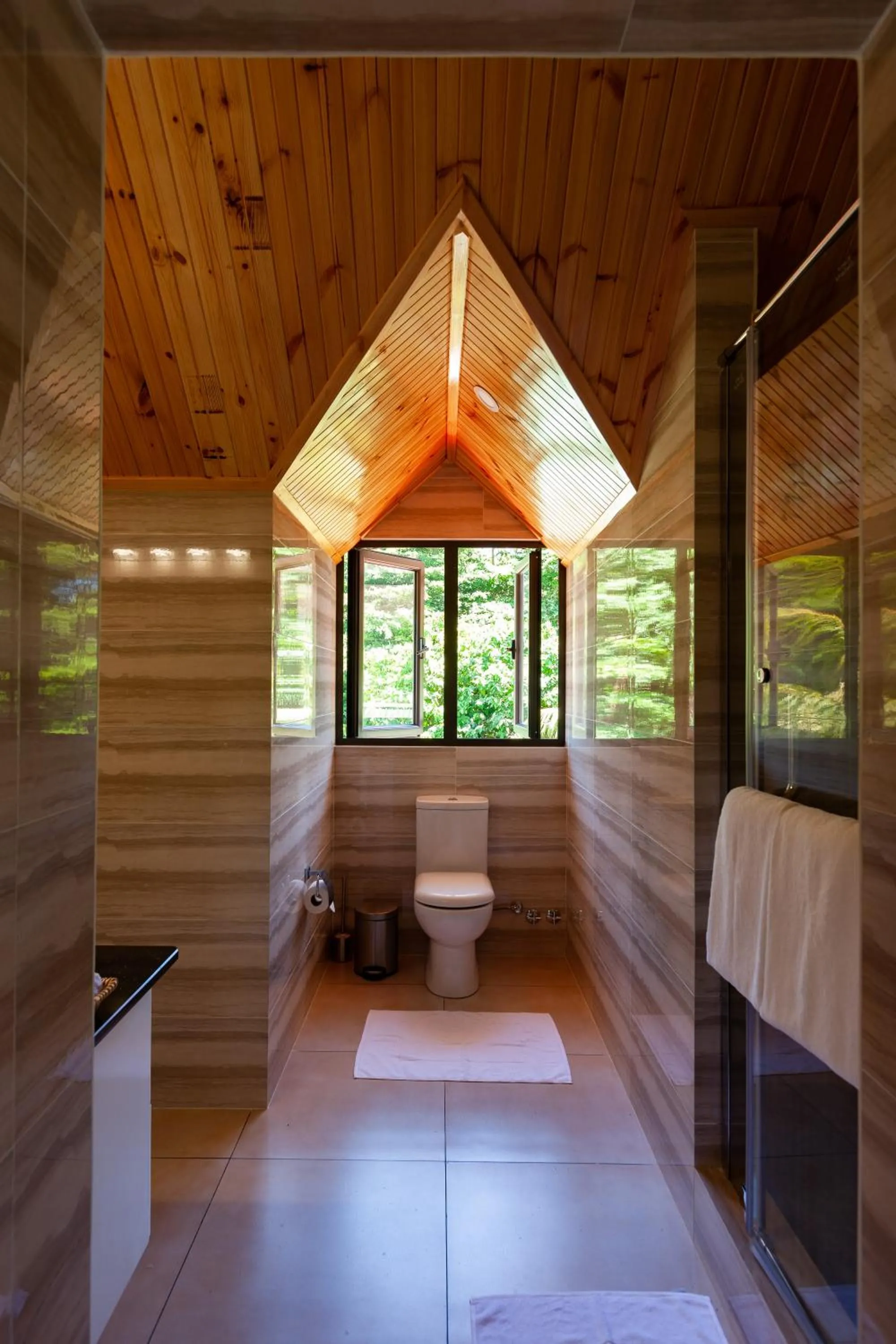 Bathroom in Casa De Leela Self Catering Guest House