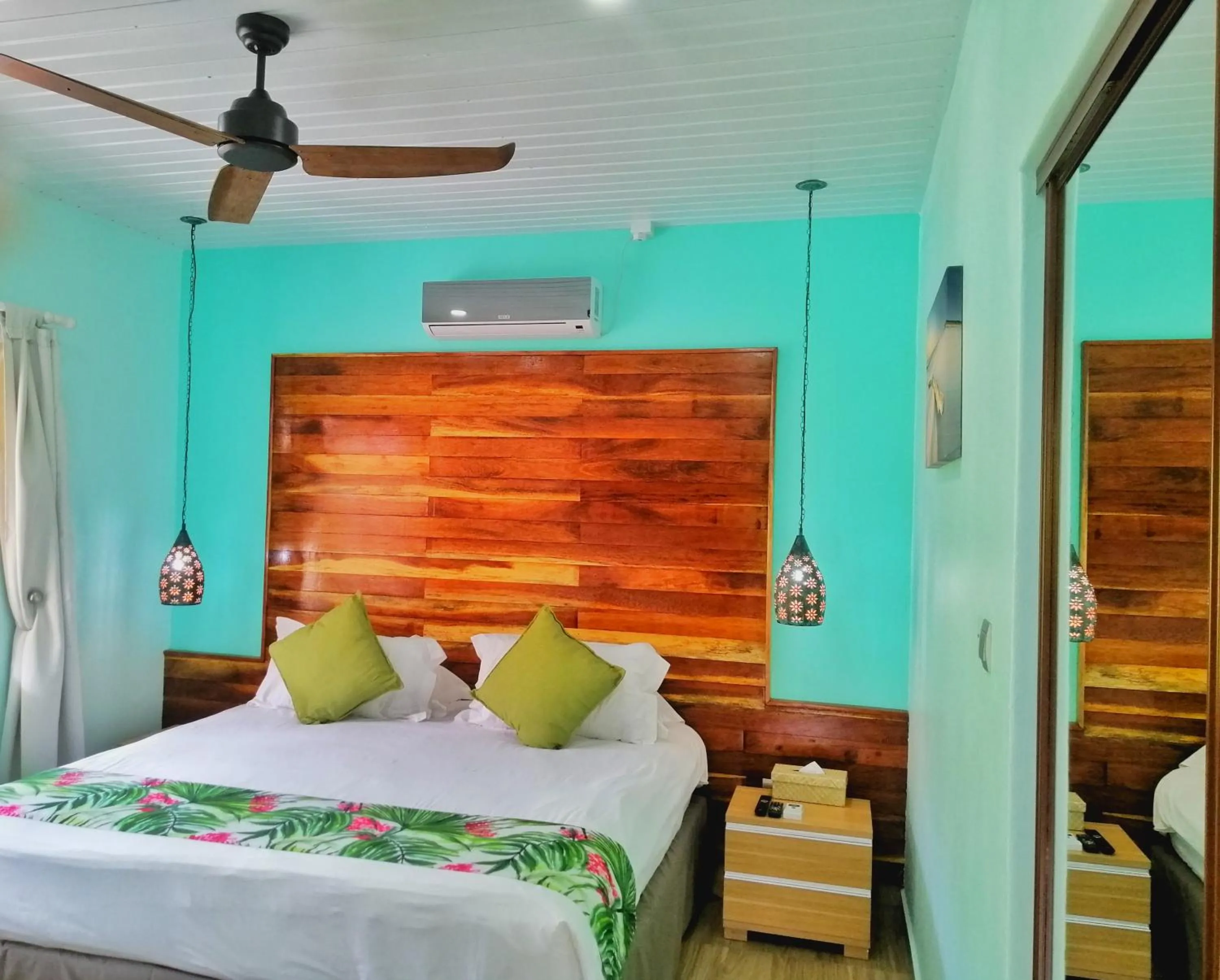 Bedroom, Bed in Casa De Leela Self Catering Guest House