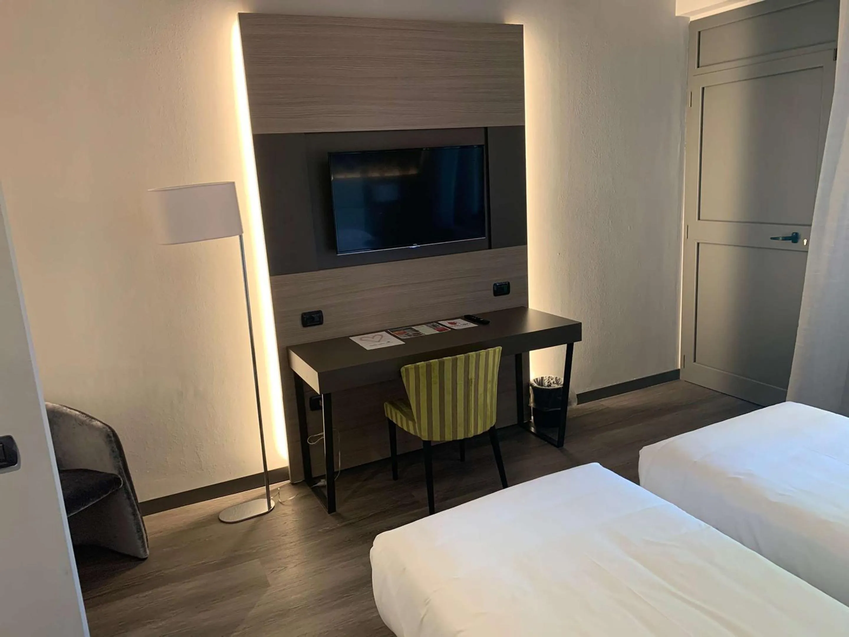 Photo of the whole room, Bed in Hotel Sirio - Sure Hotel Collection by Best Western