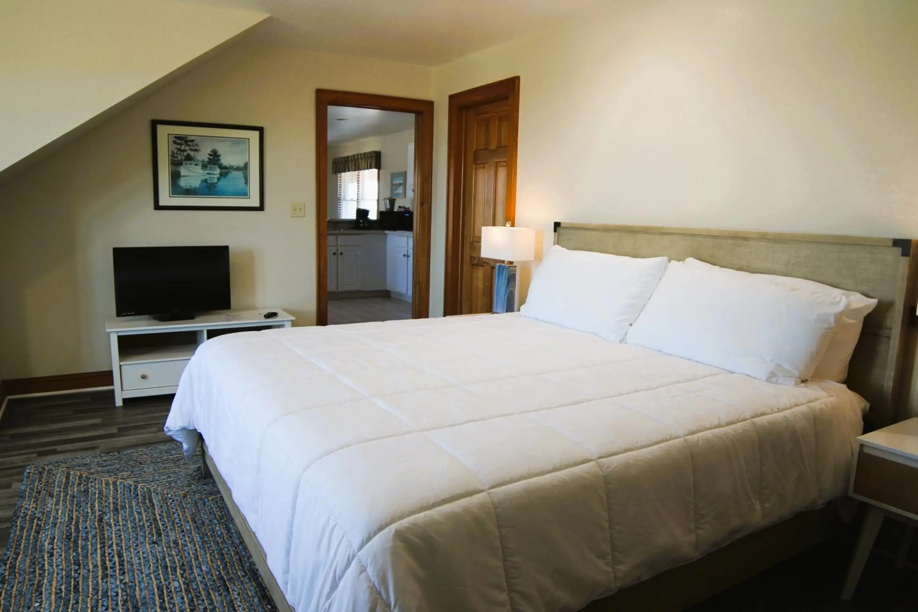 Bedroom, Bed in Pony Island Inn Bedroom, Bed in Pony Island Inn