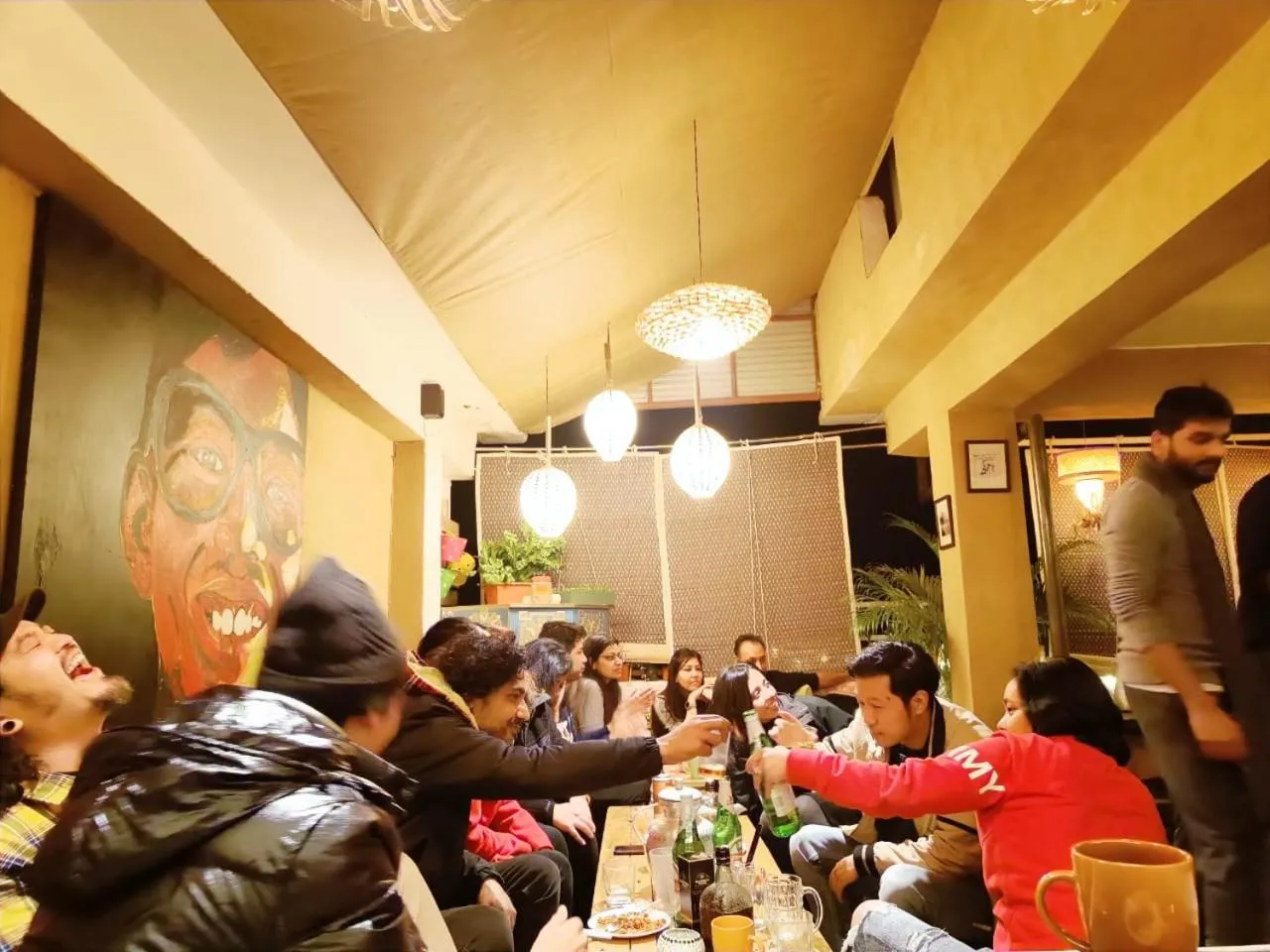 Restaurant/places to eat in Mellow Fellow Hostel