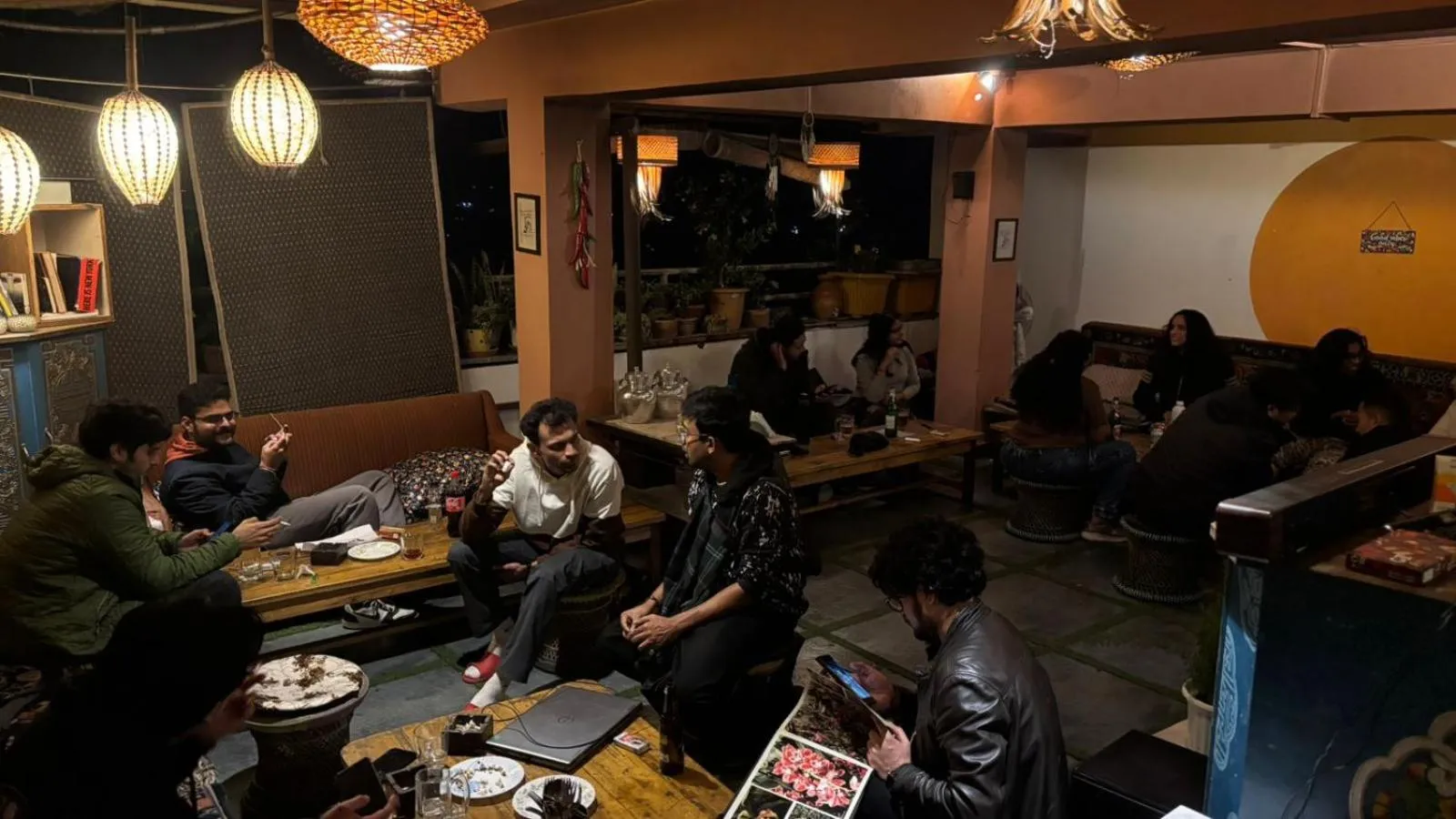 Communal lounge/ TV room in Mellow Fellow Hostel