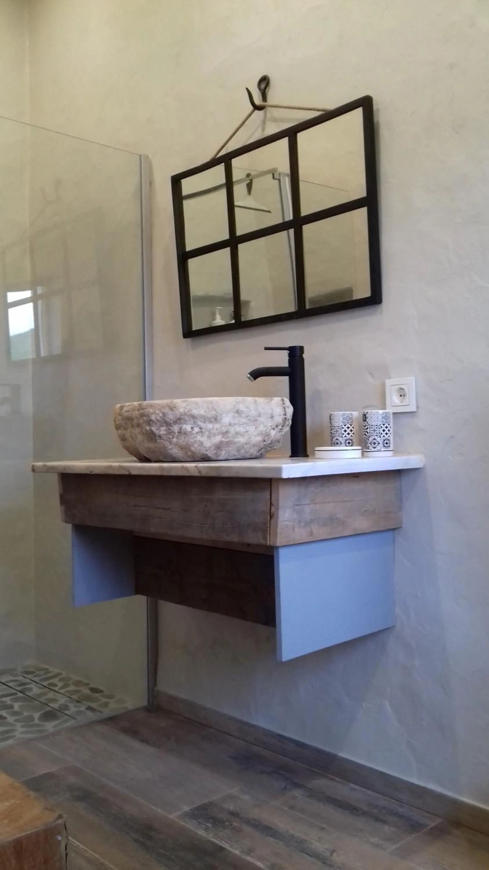 Bathroom in Alegria rustica