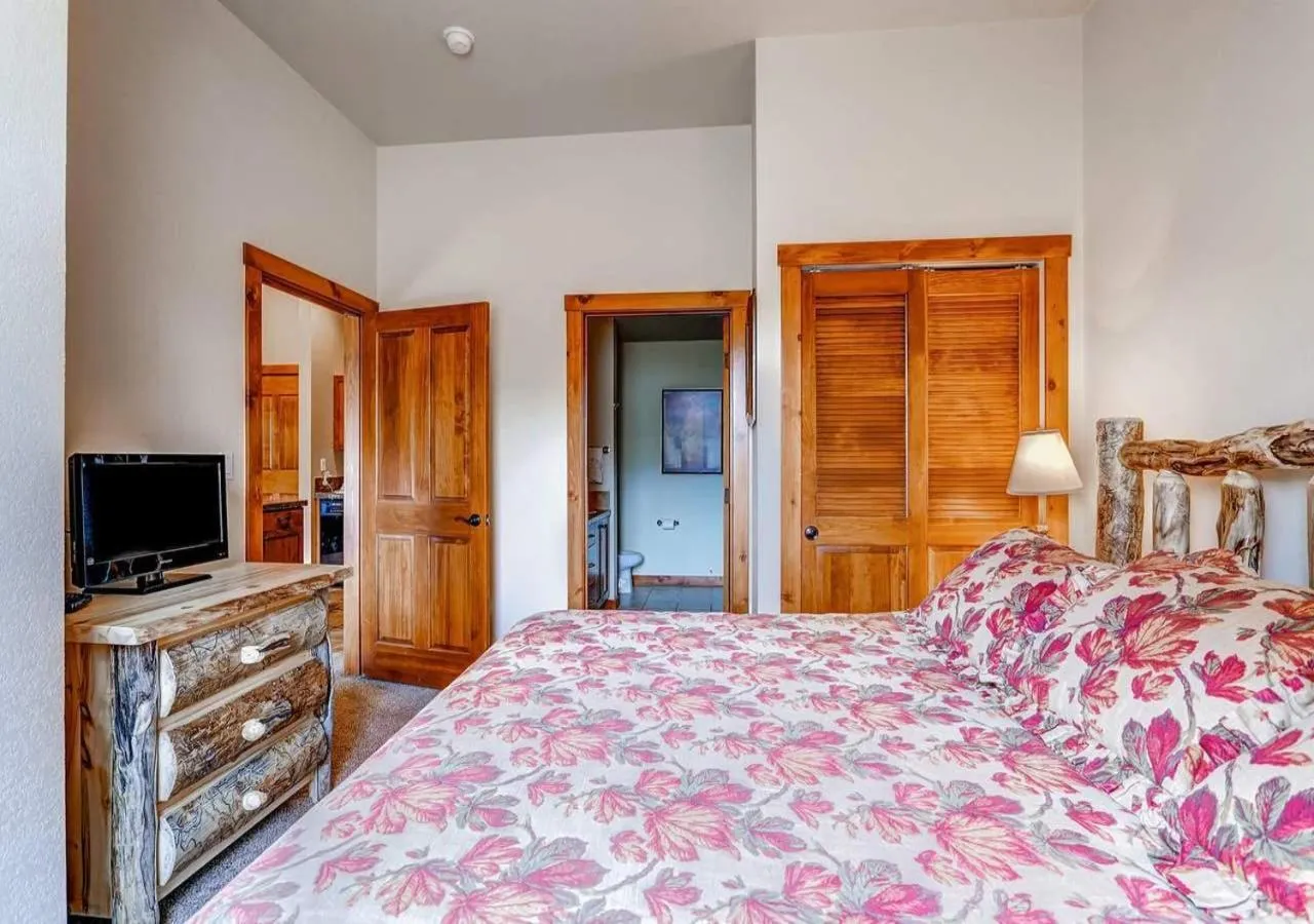 Main Street Station by TS