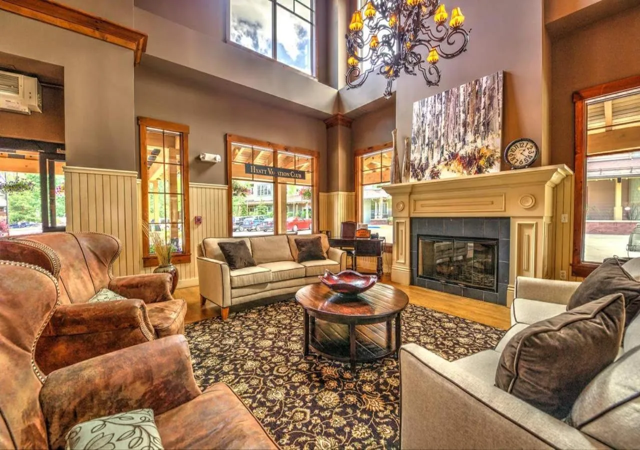 Property building in Main Street Station by TS