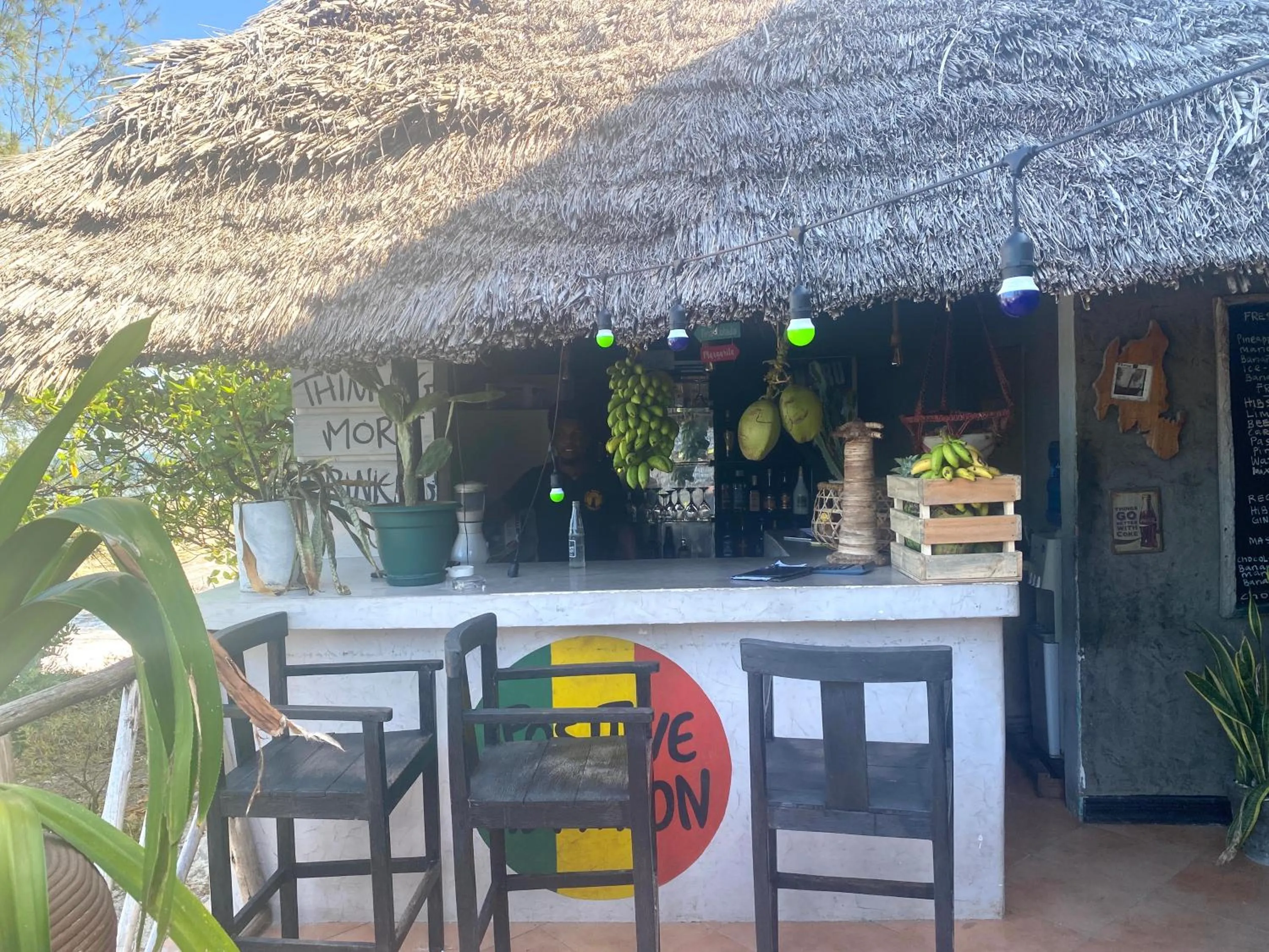 Restaurant/places to eat in Mbuyuni Beach Village