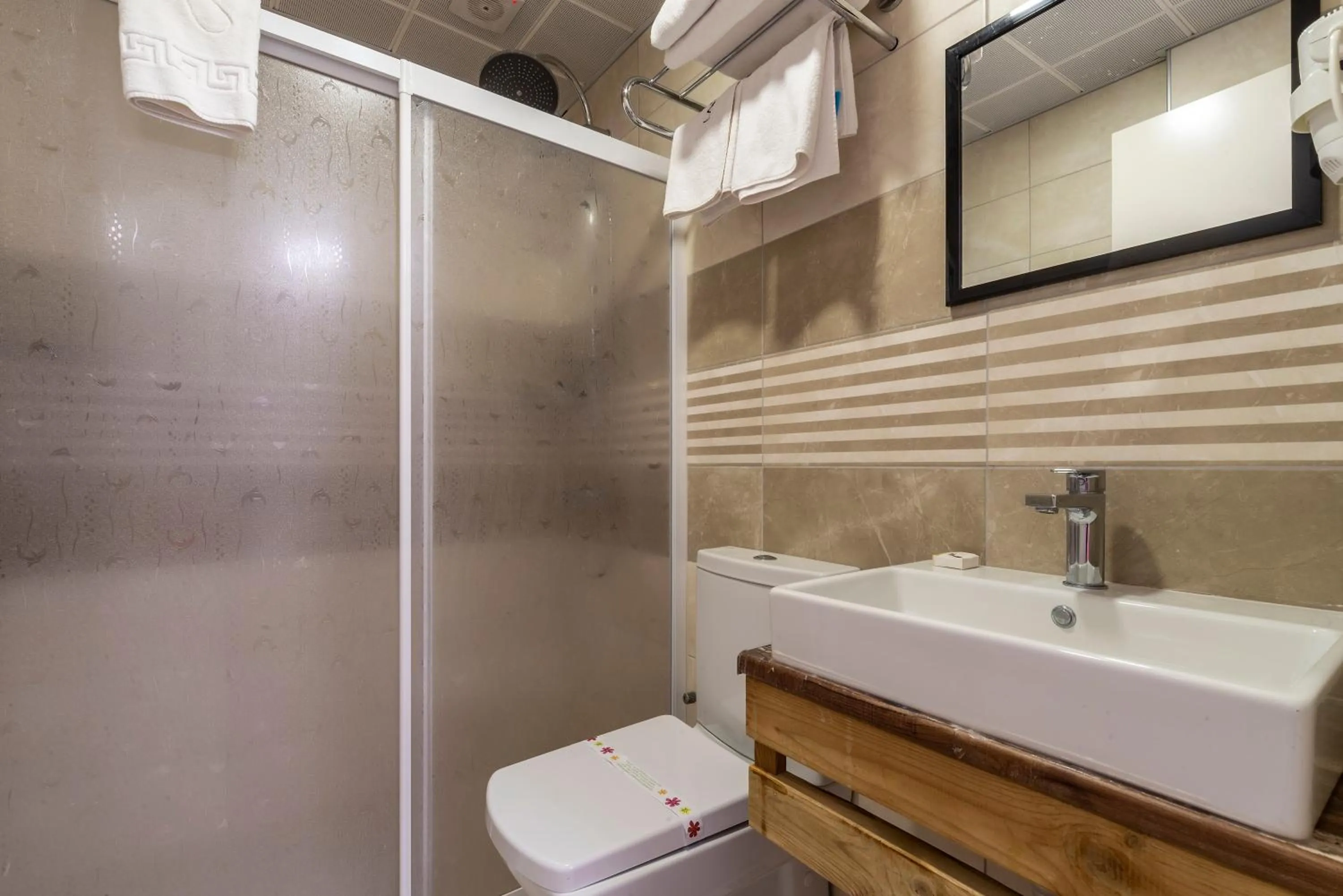 Bathroom in laden hotel bodrum