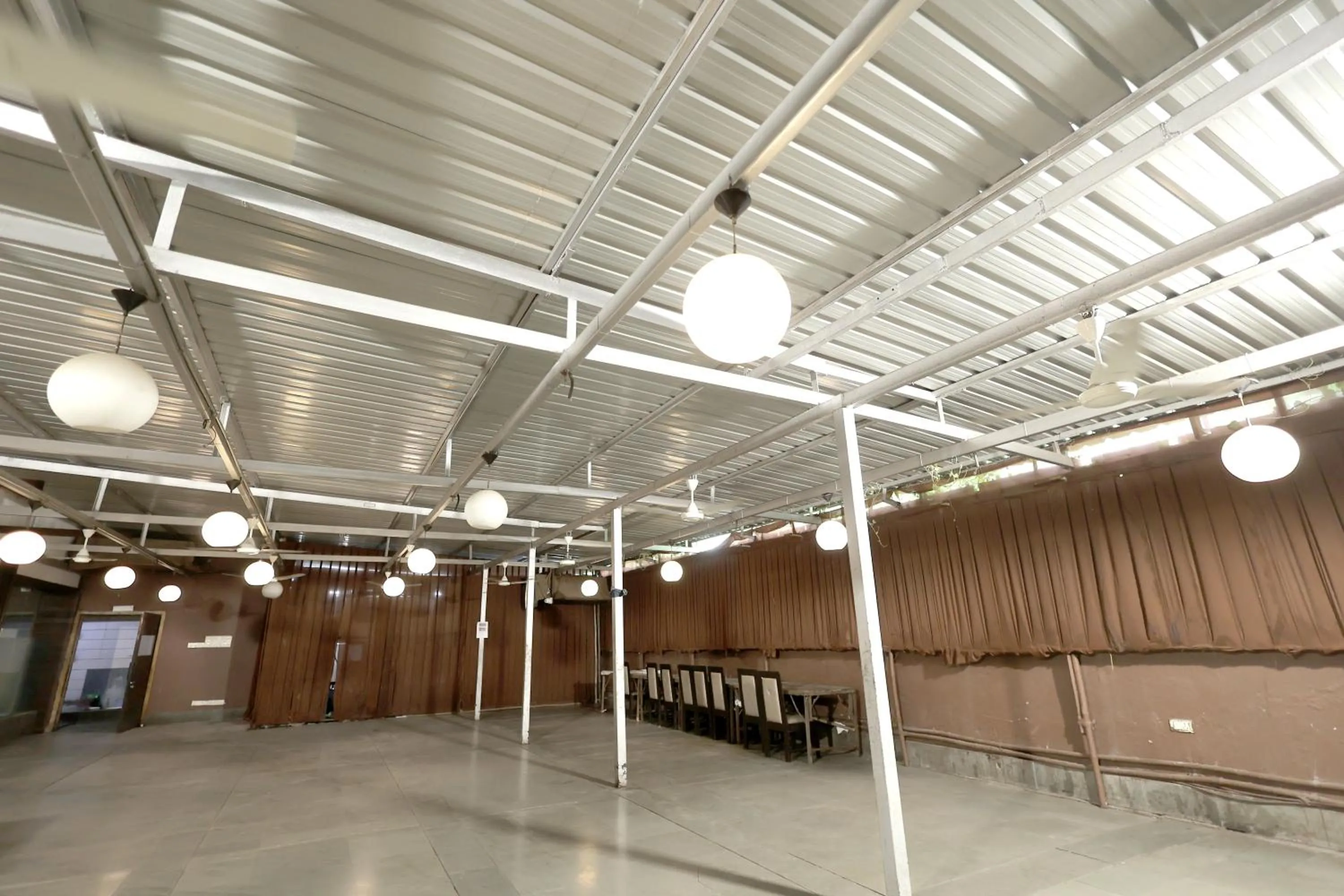 Banquet/Function facilities in Hotel Shagun, Piplod City Centre Surat