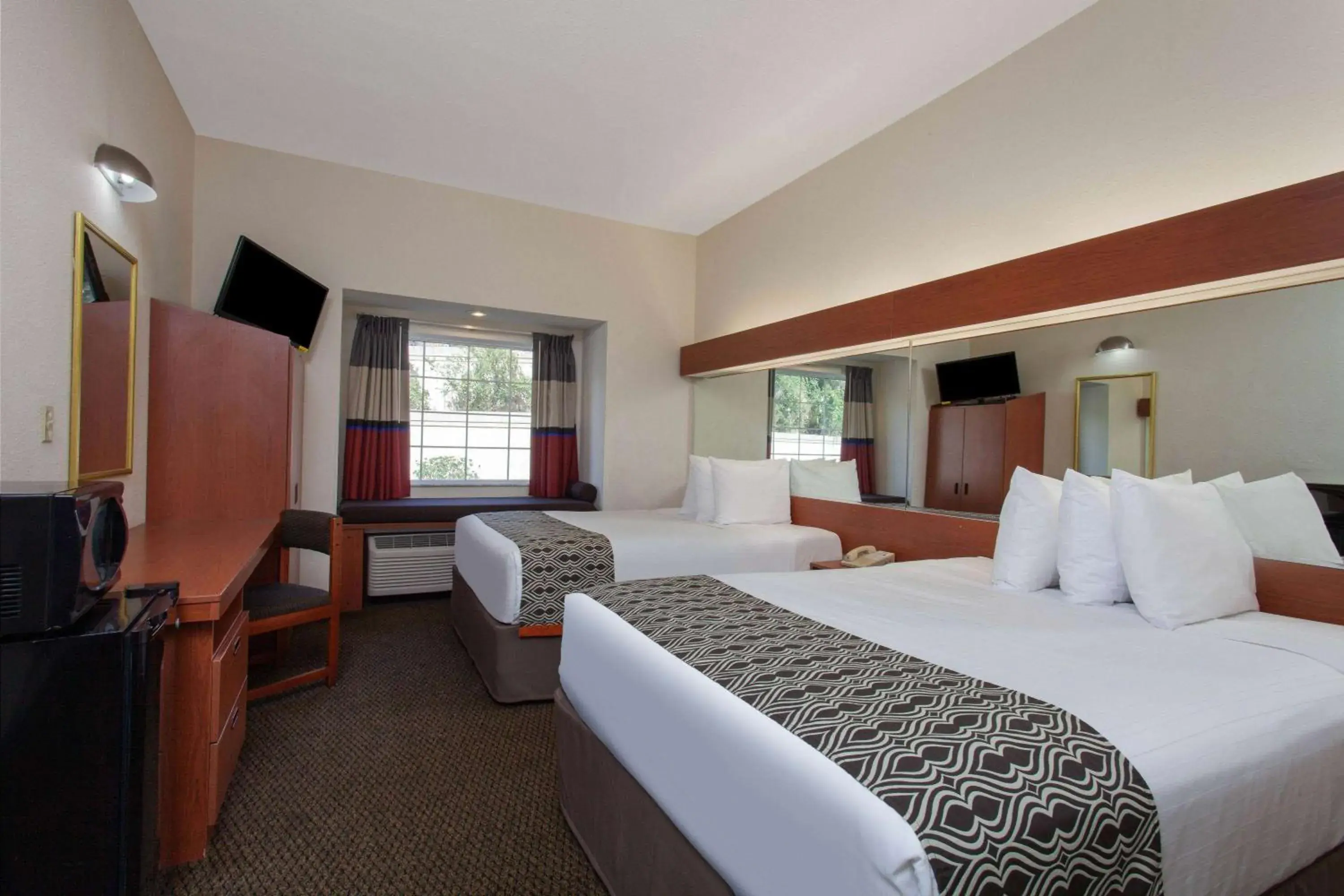 Photo of the whole room, Bed in Microtel Inn and Suites by Wyndham - Lady Lake/ The Villages Photo of the whole room, Bed in Microtel Inn and Suites by Wyndham - Lady Lake/ The Villages