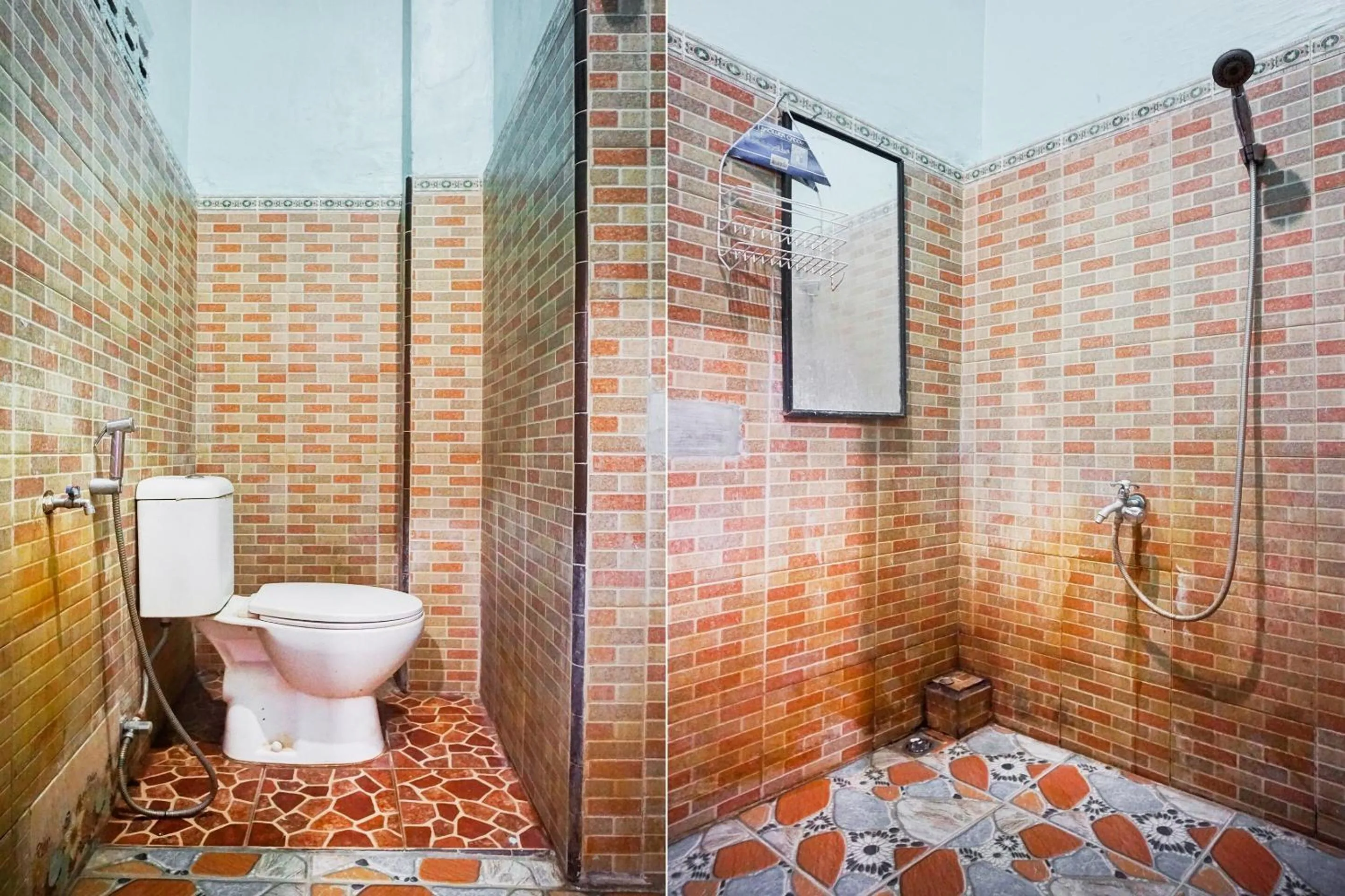 Bathroom in Hotel O Home Stay Kembar Syariah