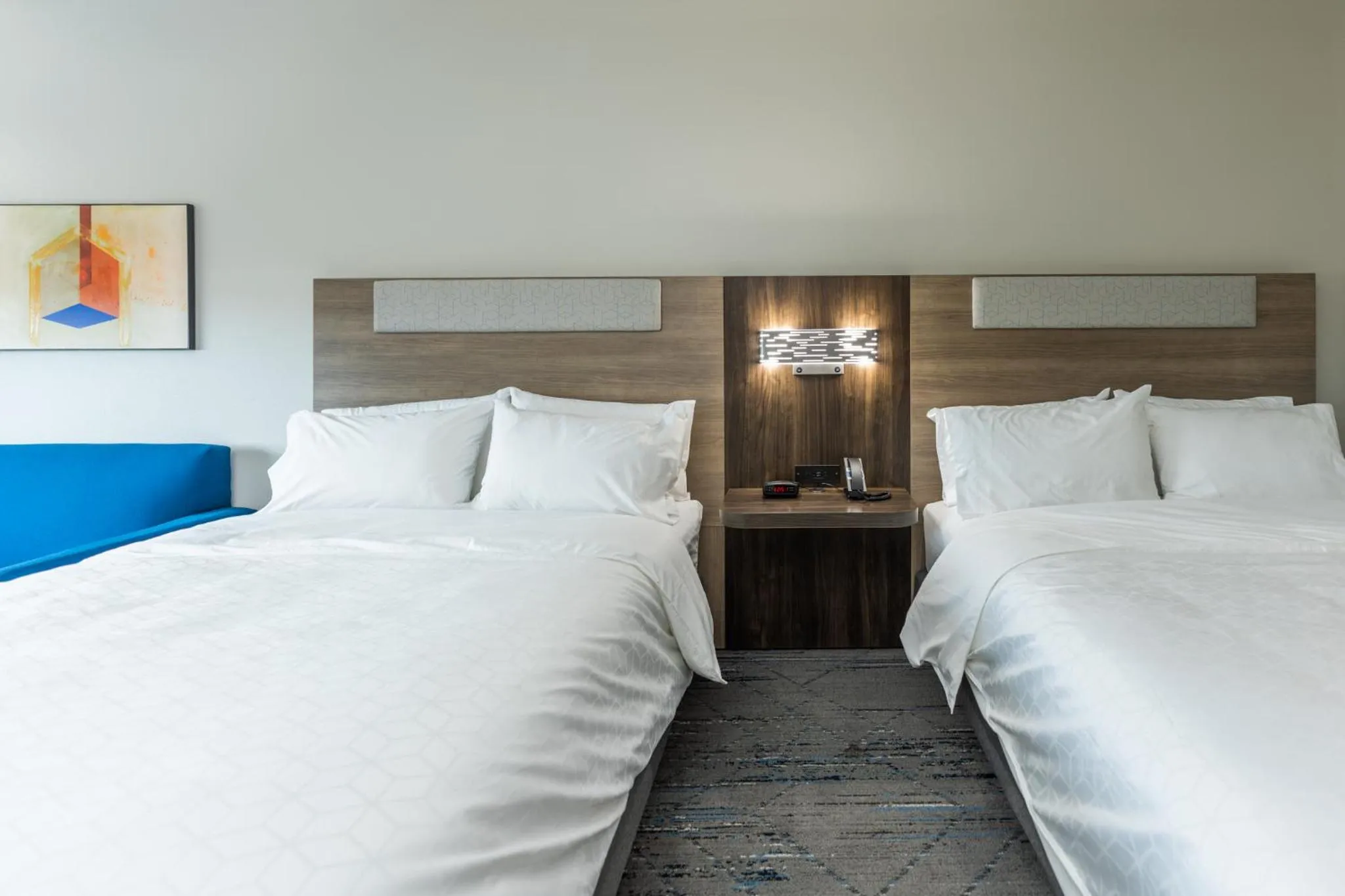 Bedroom, Bed in Holiday Inn Express & Suites Charlottesville by IHG