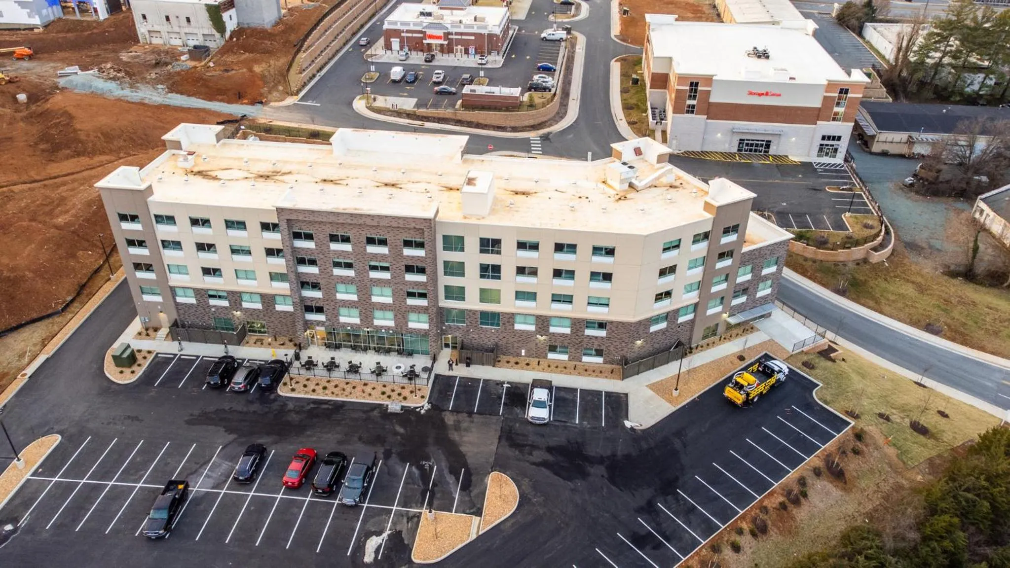 Bird's eye view in Holiday Inn Express & Suites Charlottesville by IHG