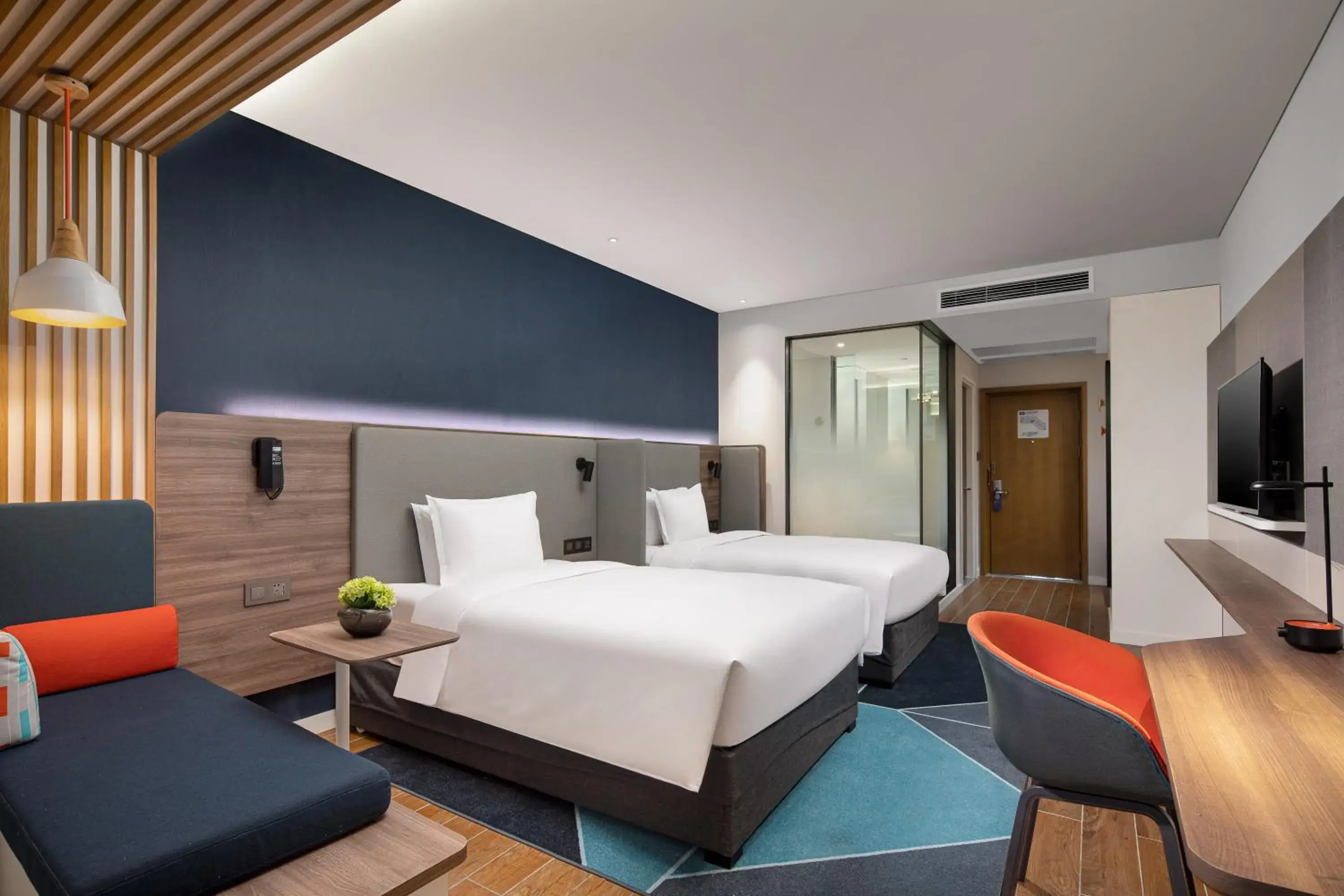 Photo of the whole room, Bed in Holiday Inn Express Chongli by IHG Photo of the whole room, Bed in Holiday Inn Express Chongli by IHG