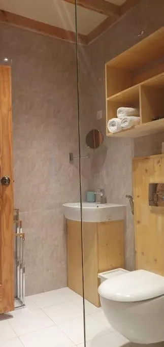 Bathroom in Origami Inn Himandhoo