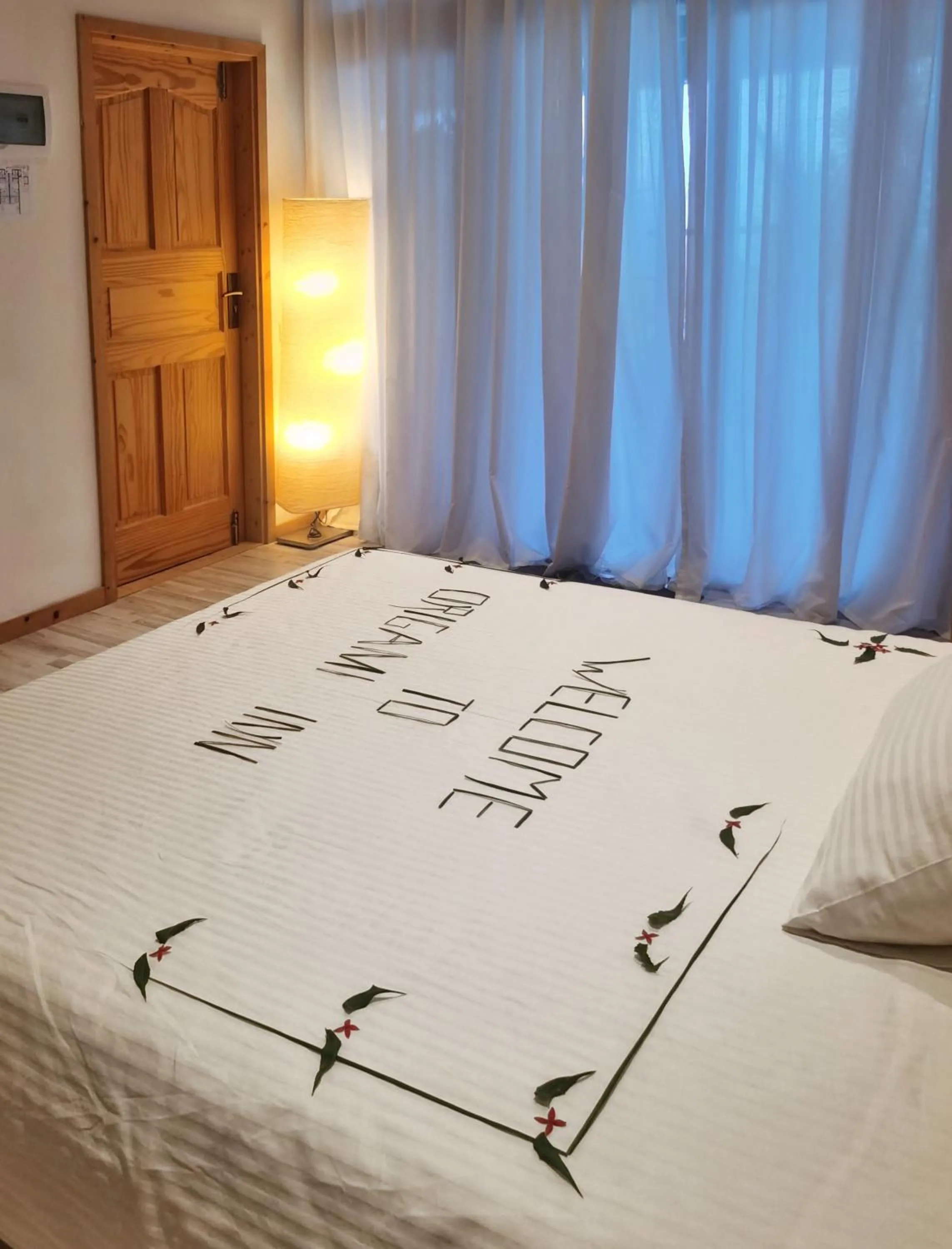 Bed in Origami Inn Himandhoo