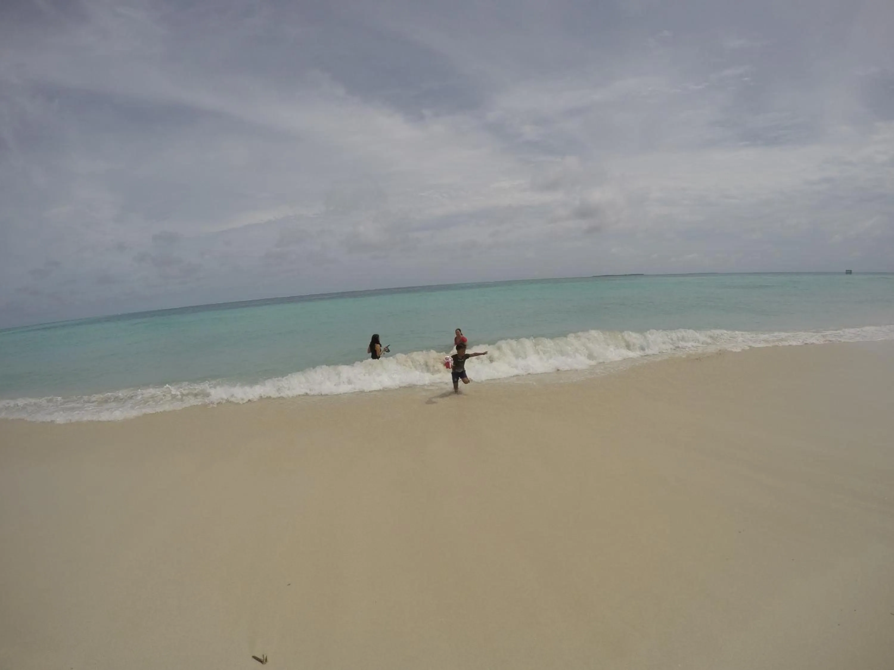 Beach in Origami Inn Himandhoo