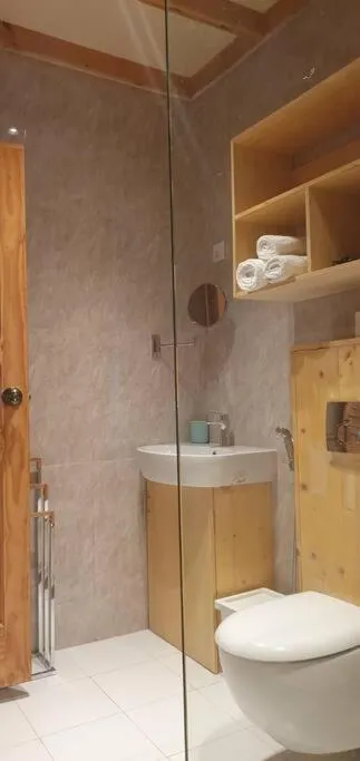 Bathroom in Origami Inn Himandhoo