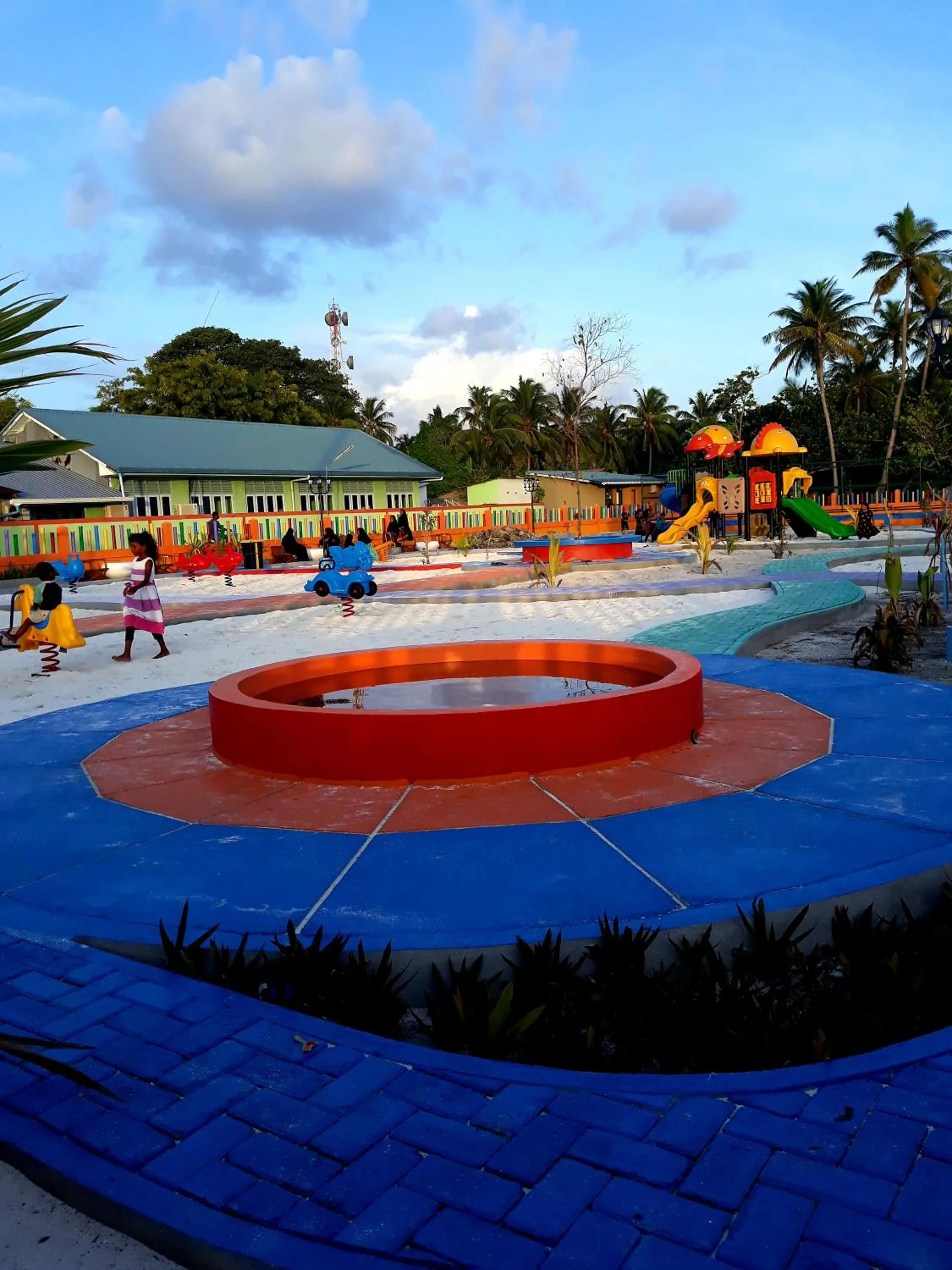 Neighbourhood in Origami Inn Himandhoo