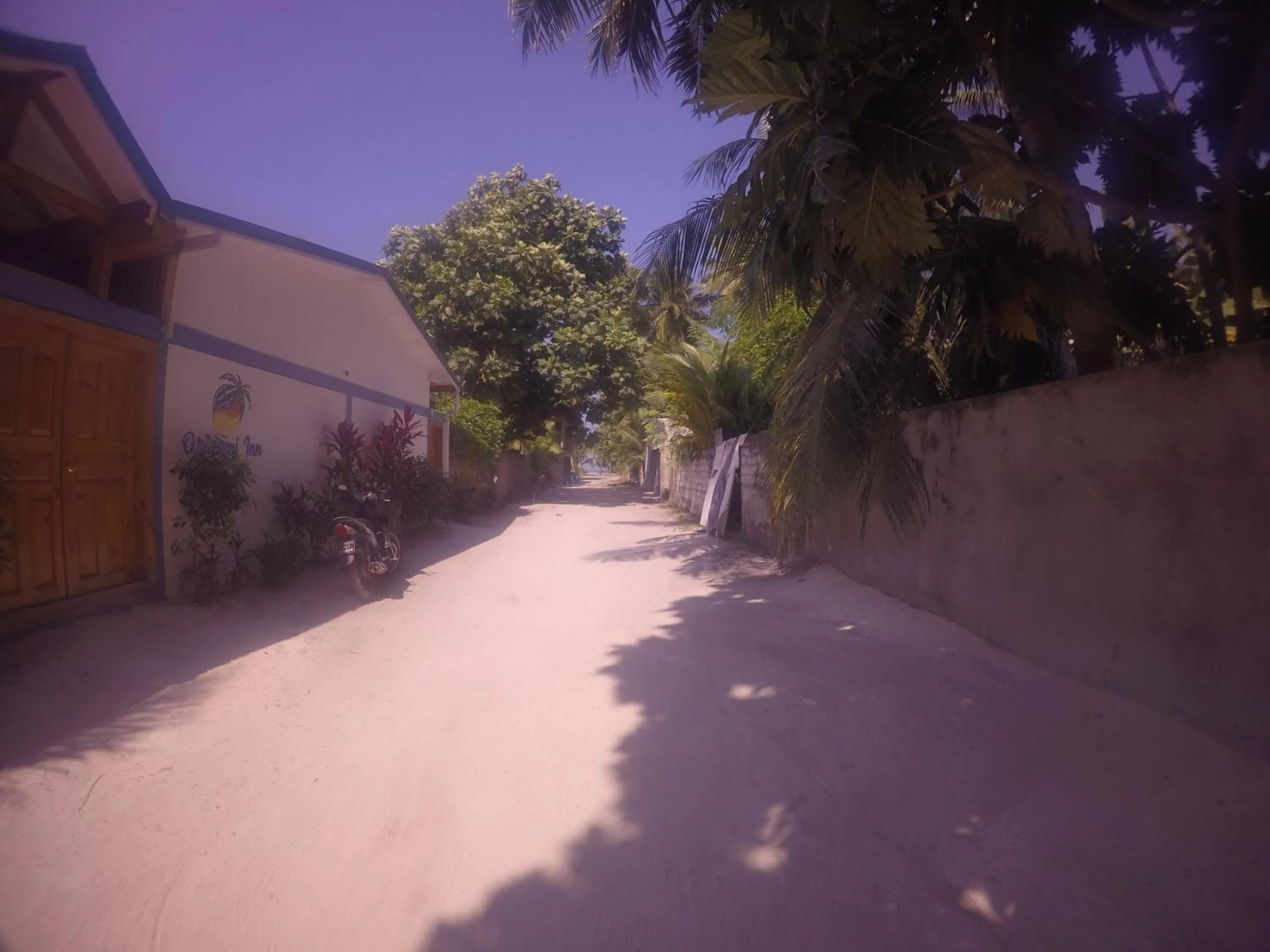 Property building in Origami Inn Himandhoo