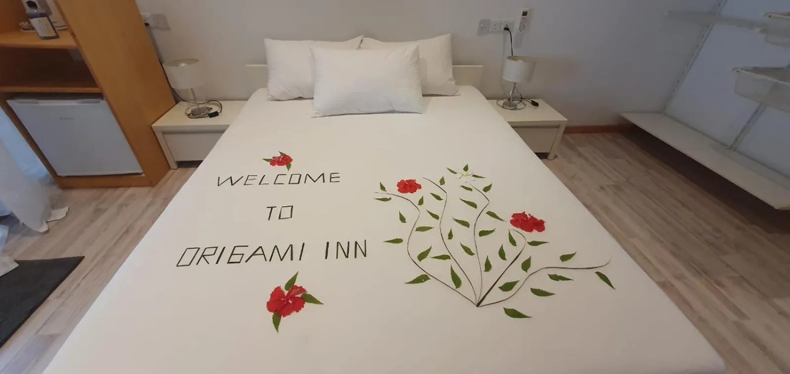 Bed in Origami Inn Himandhoo