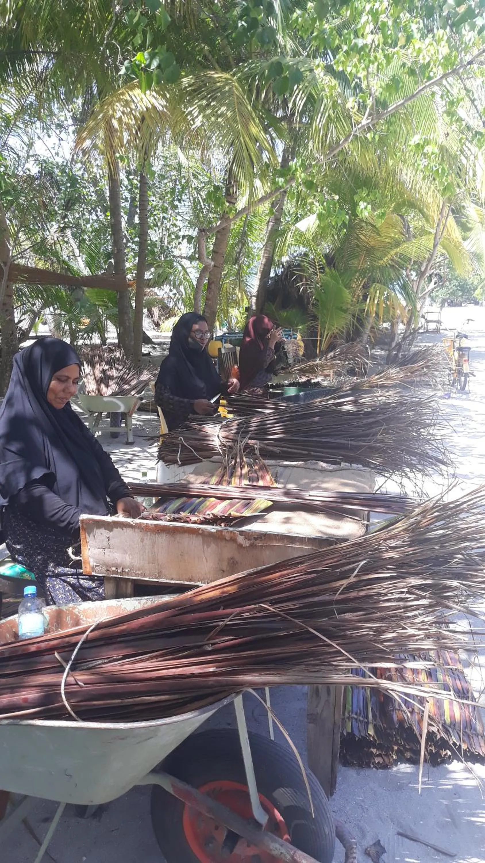 Neighbourhood in Origami Inn Himandhoo