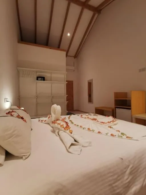 Bedroom, Bed in Origami Inn Himandhoo
