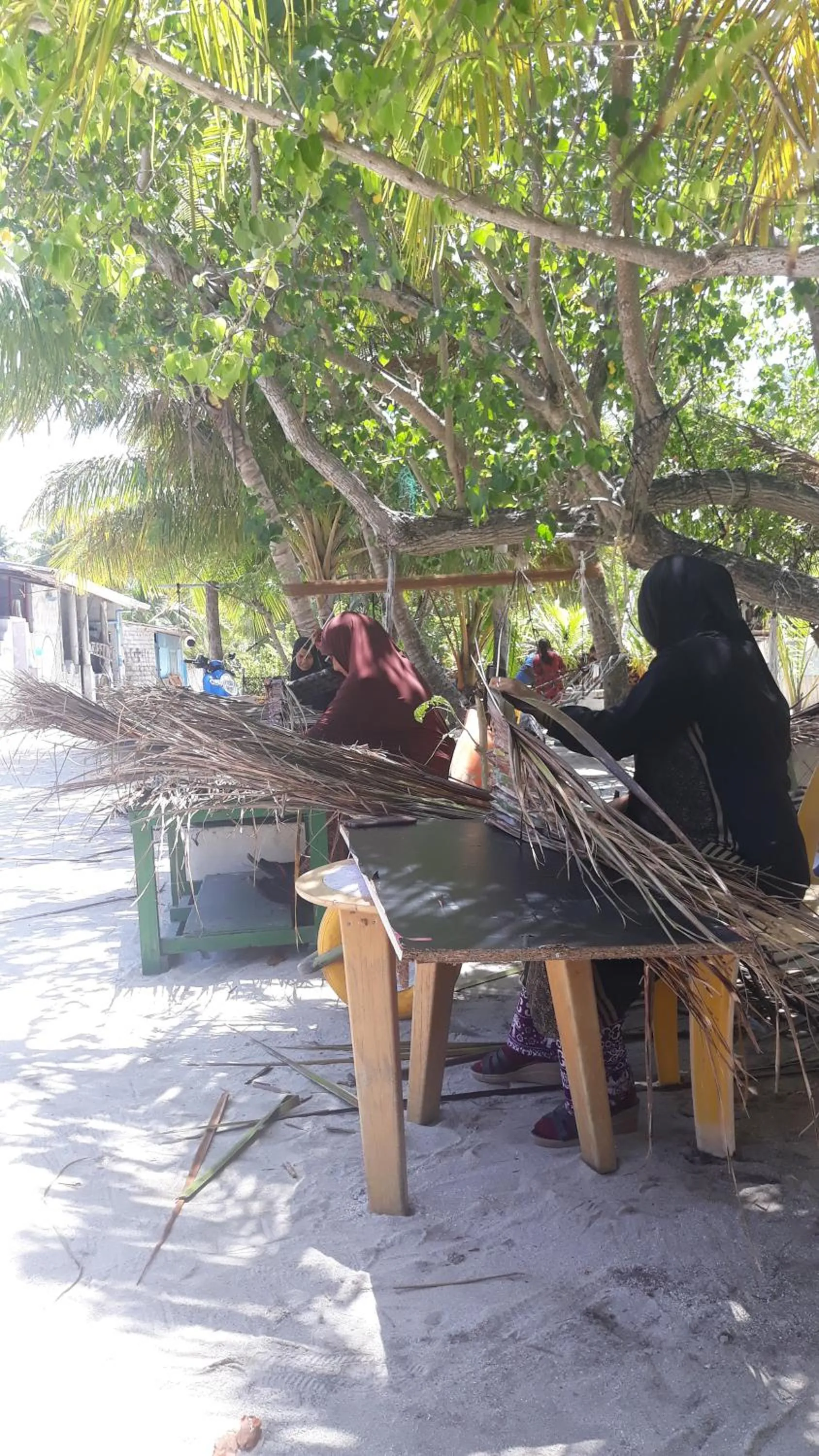 Neighbourhood in Origami Inn Himandhoo
