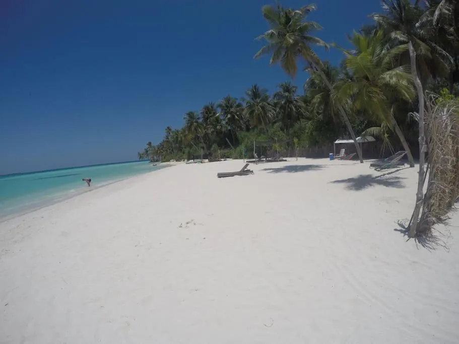 Natural landscape in Origami Inn Himandhoo