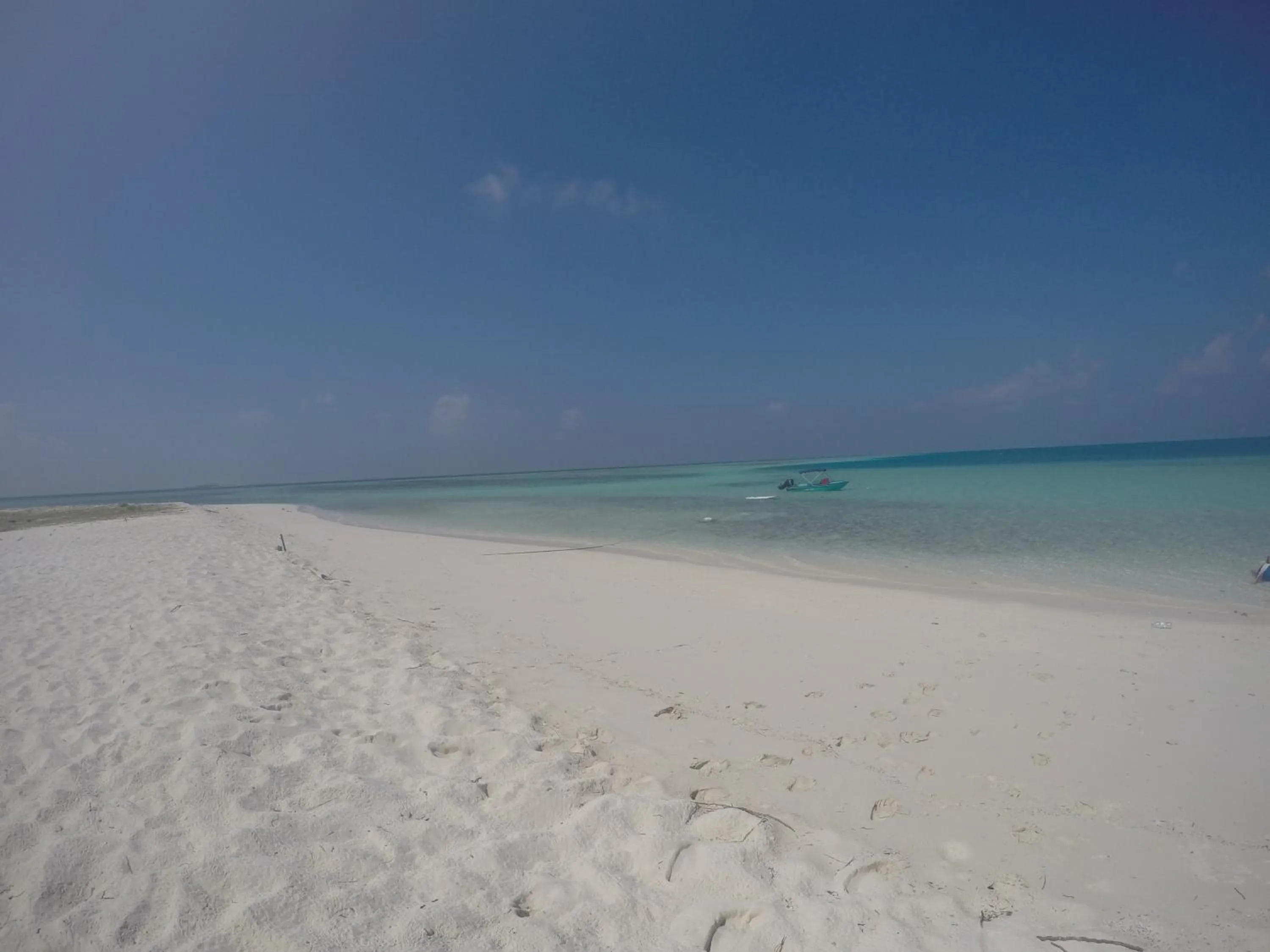 Beach in Origami Inn Himandhoo