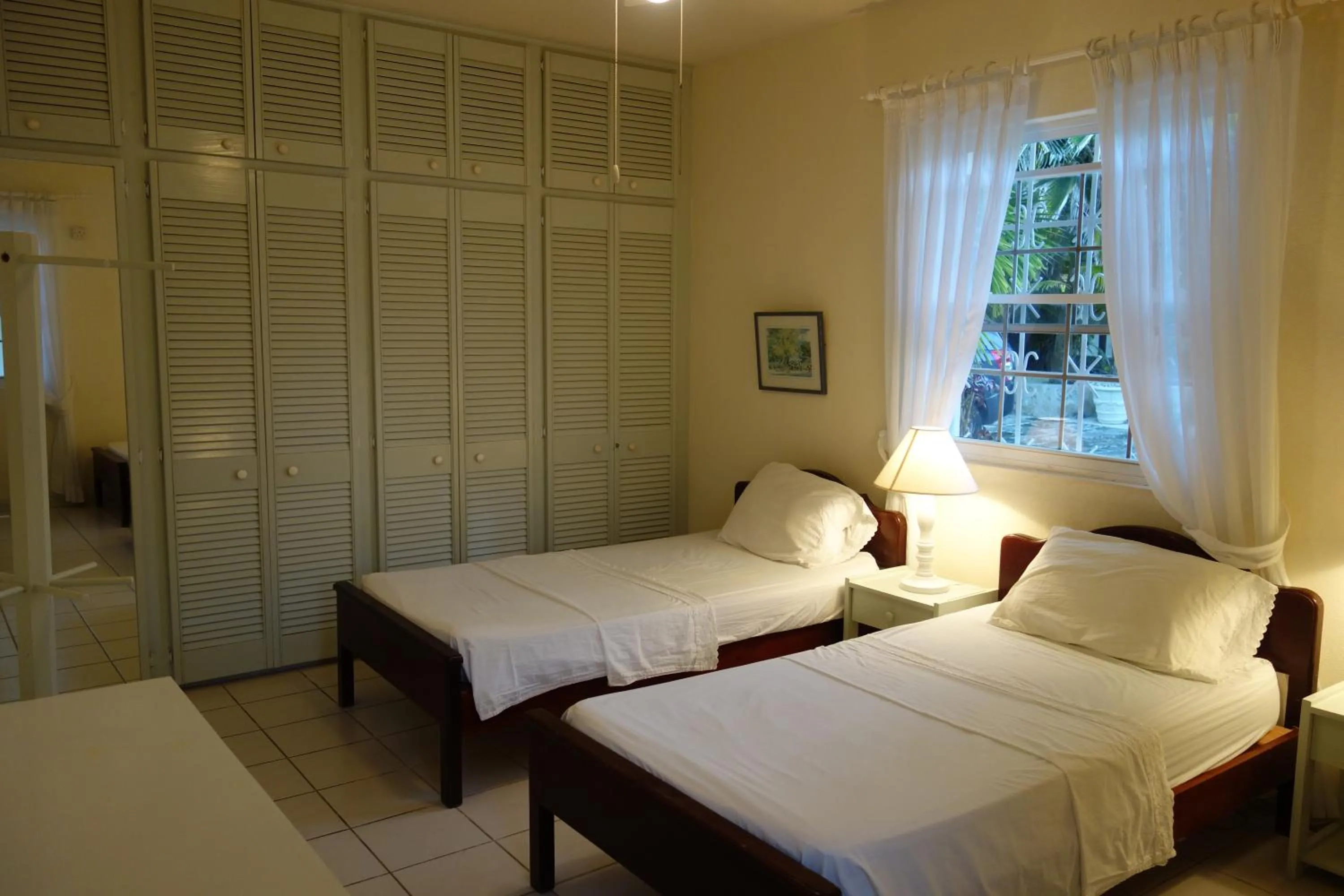 Bed in Inchcape Seaside Villas