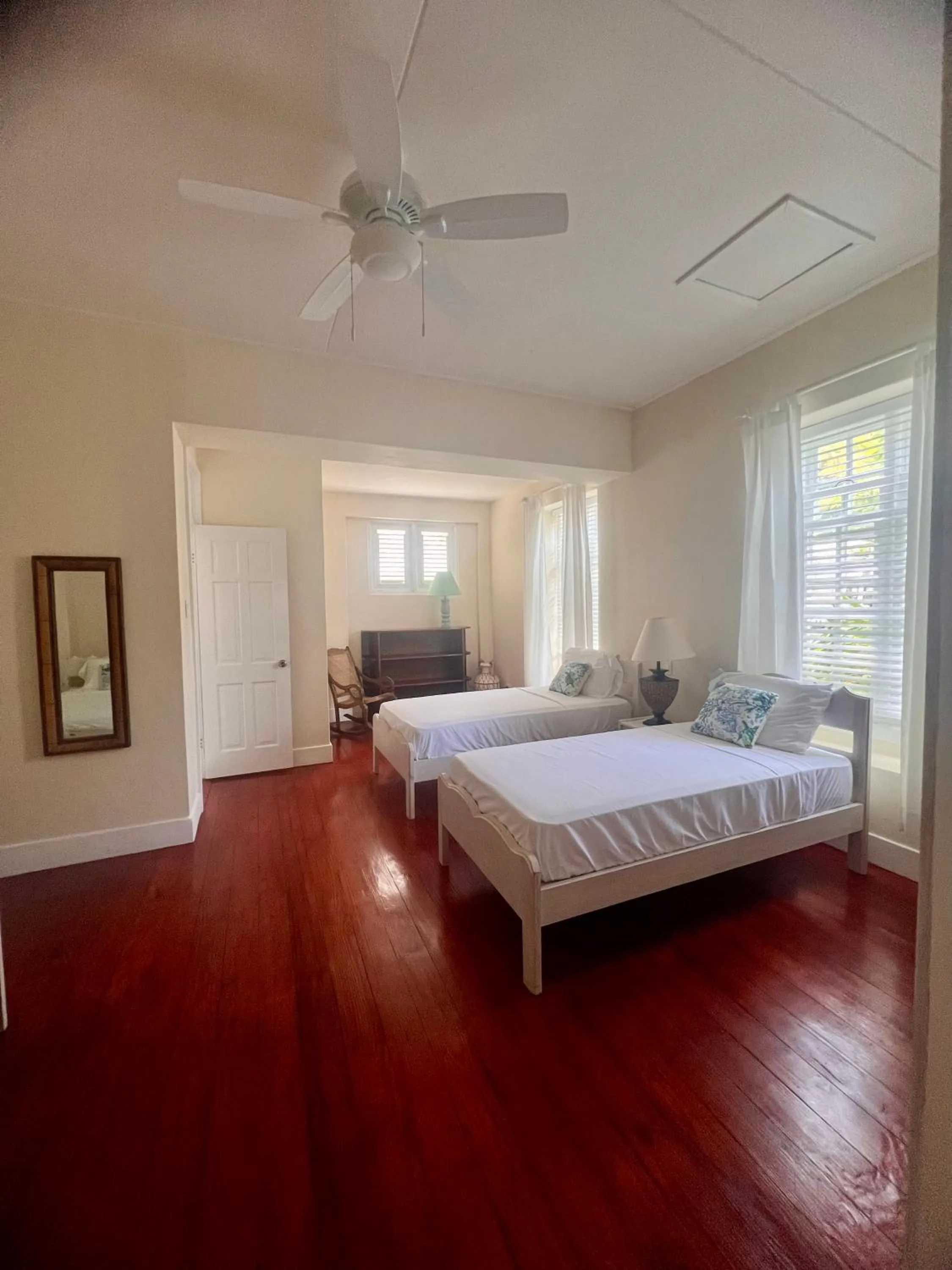 Bed in Inchcape Seaside Villas