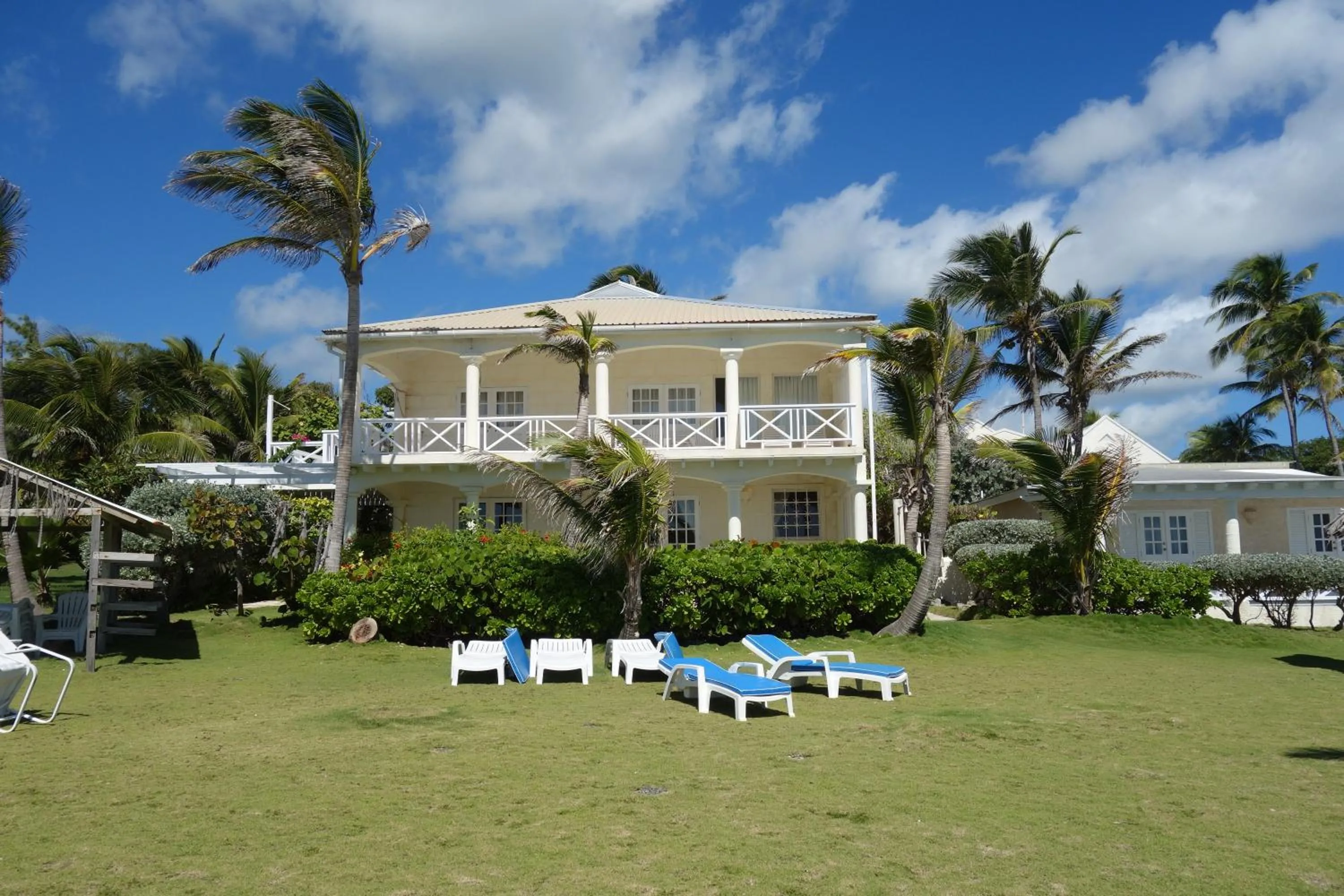 Inchcape Seaside Villas