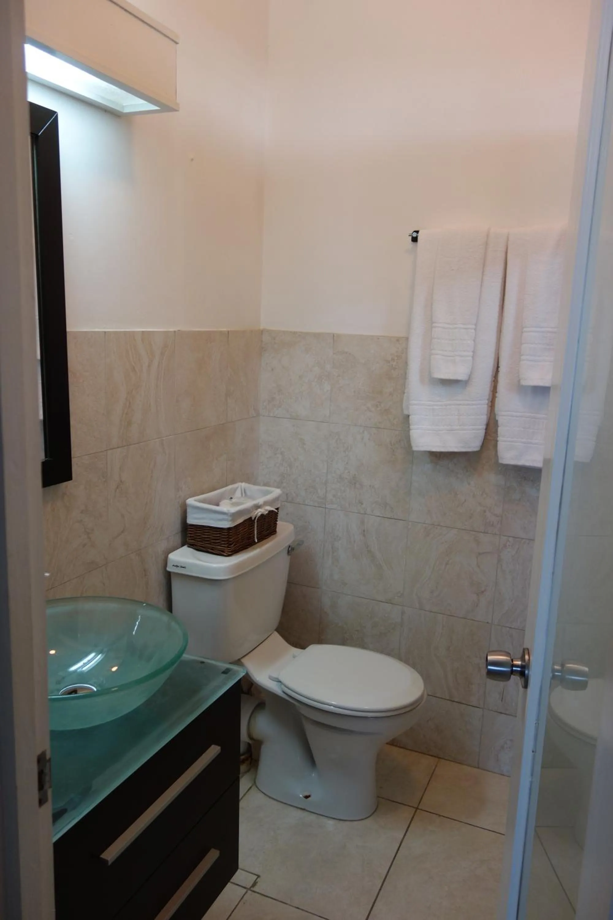 Shower in Inchcape Seaside Villas