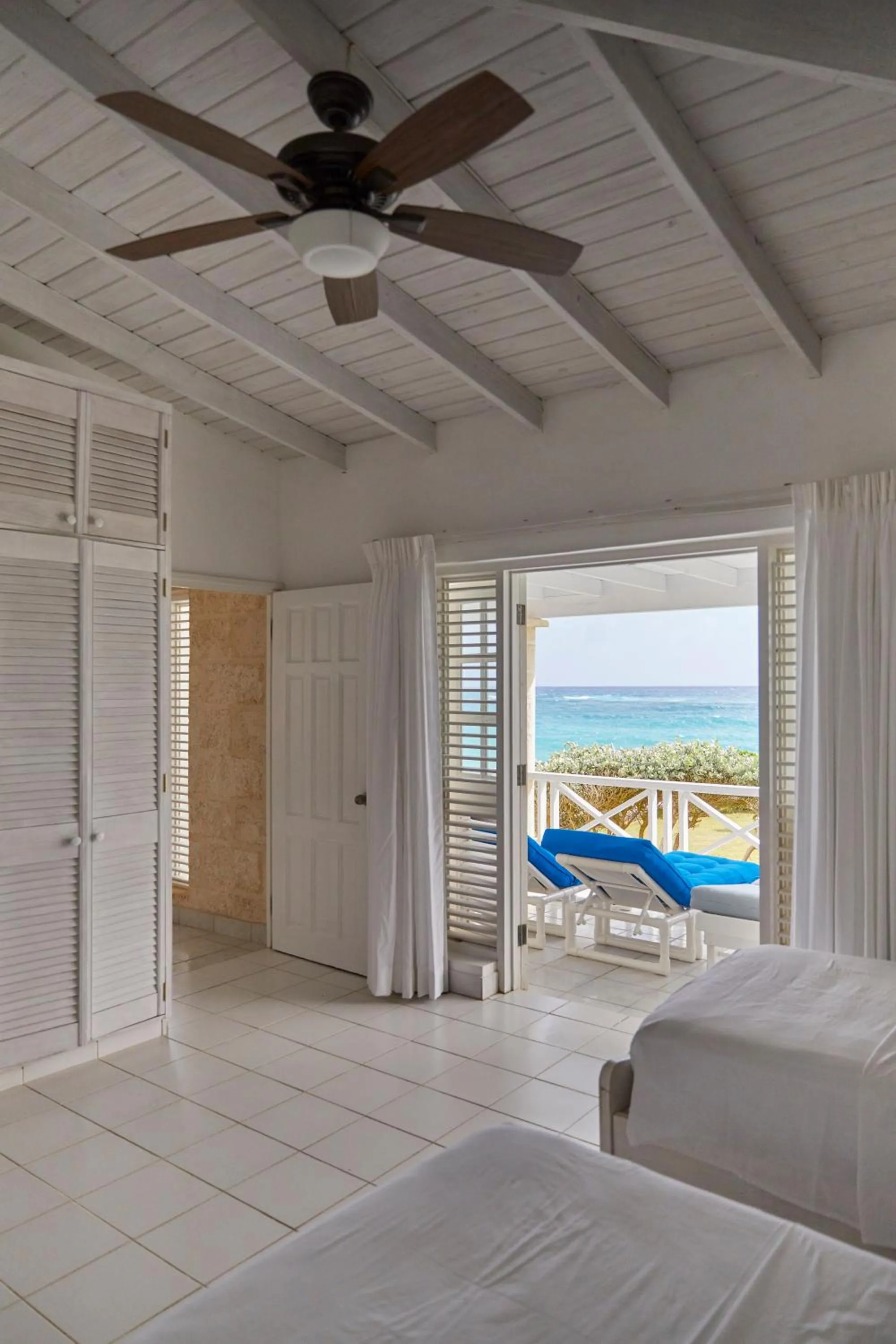 Bed in Inchcape Seaside Villas