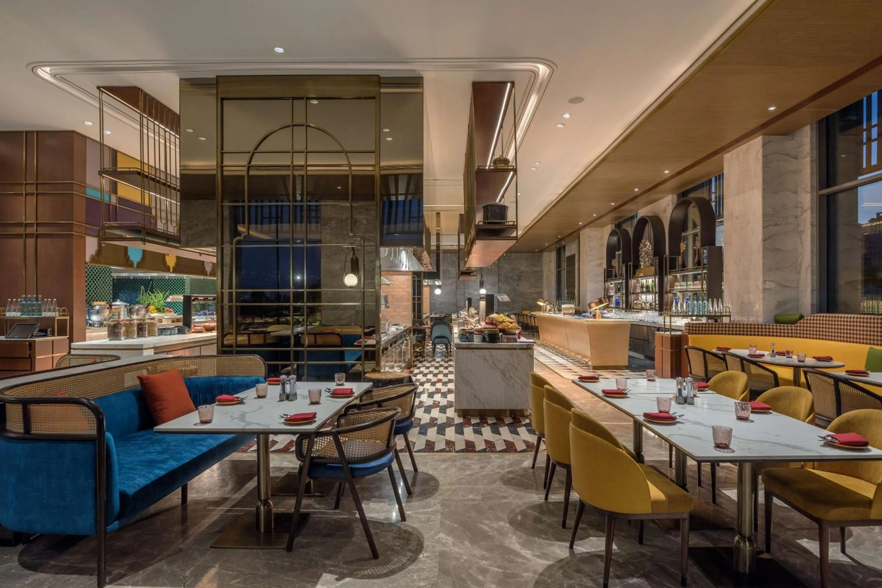 Restaurant/places to eat in Radisson Blu Hotel & Spa, Nashik