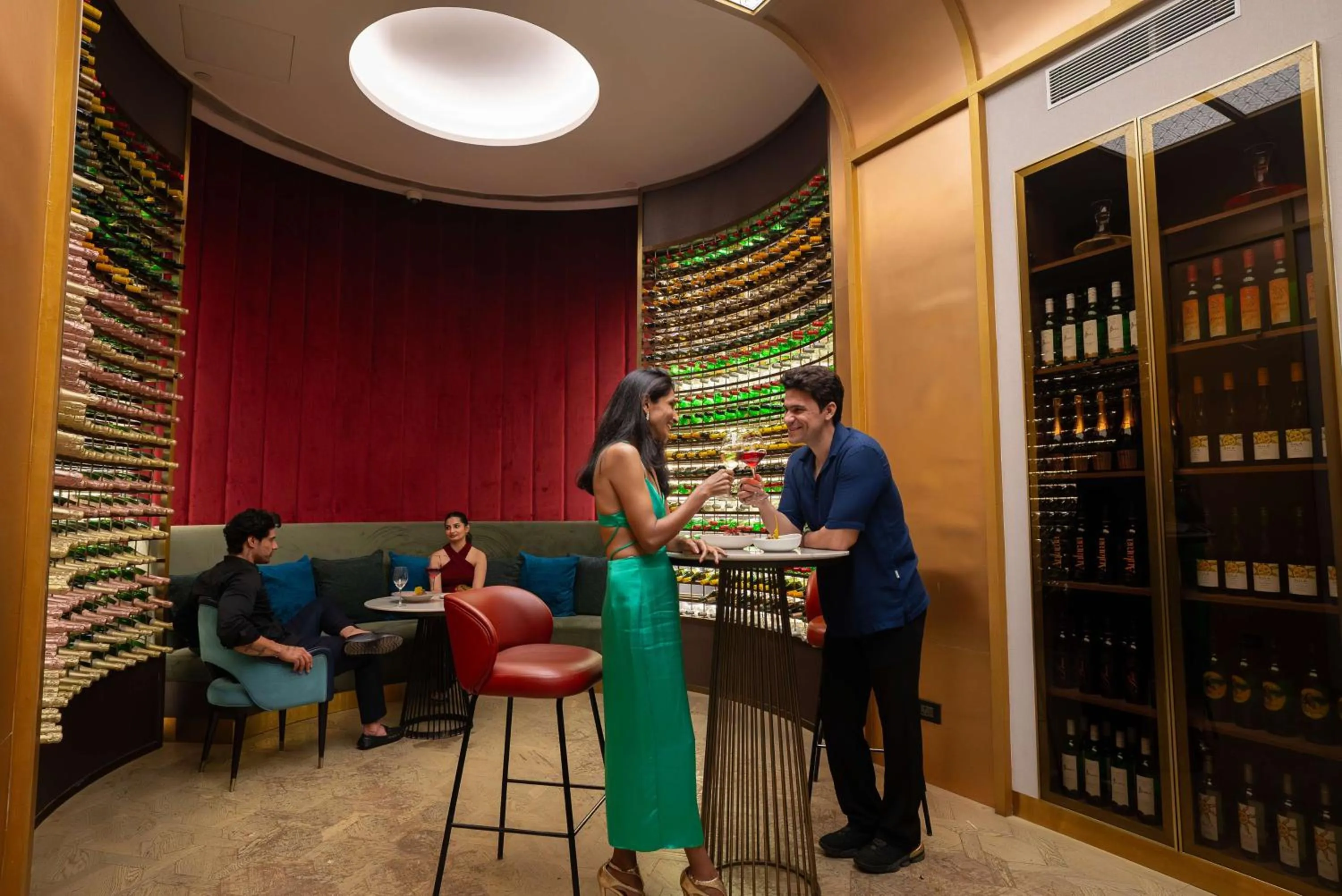 Restaurant/places to eat in Radisson Blu Hotel & Spa, Nashik