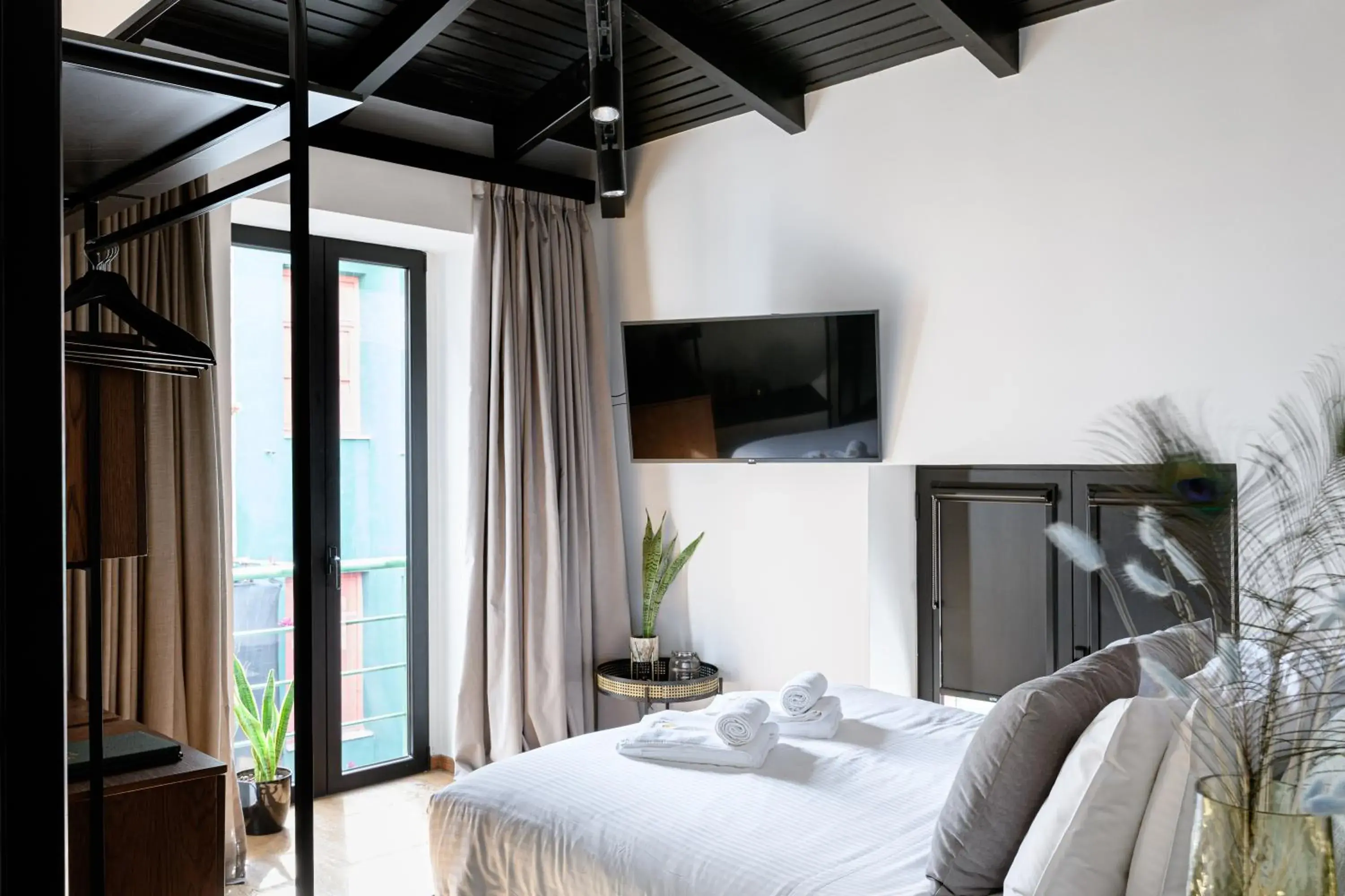 Bed in Snob Athens Bed in Snob Athens