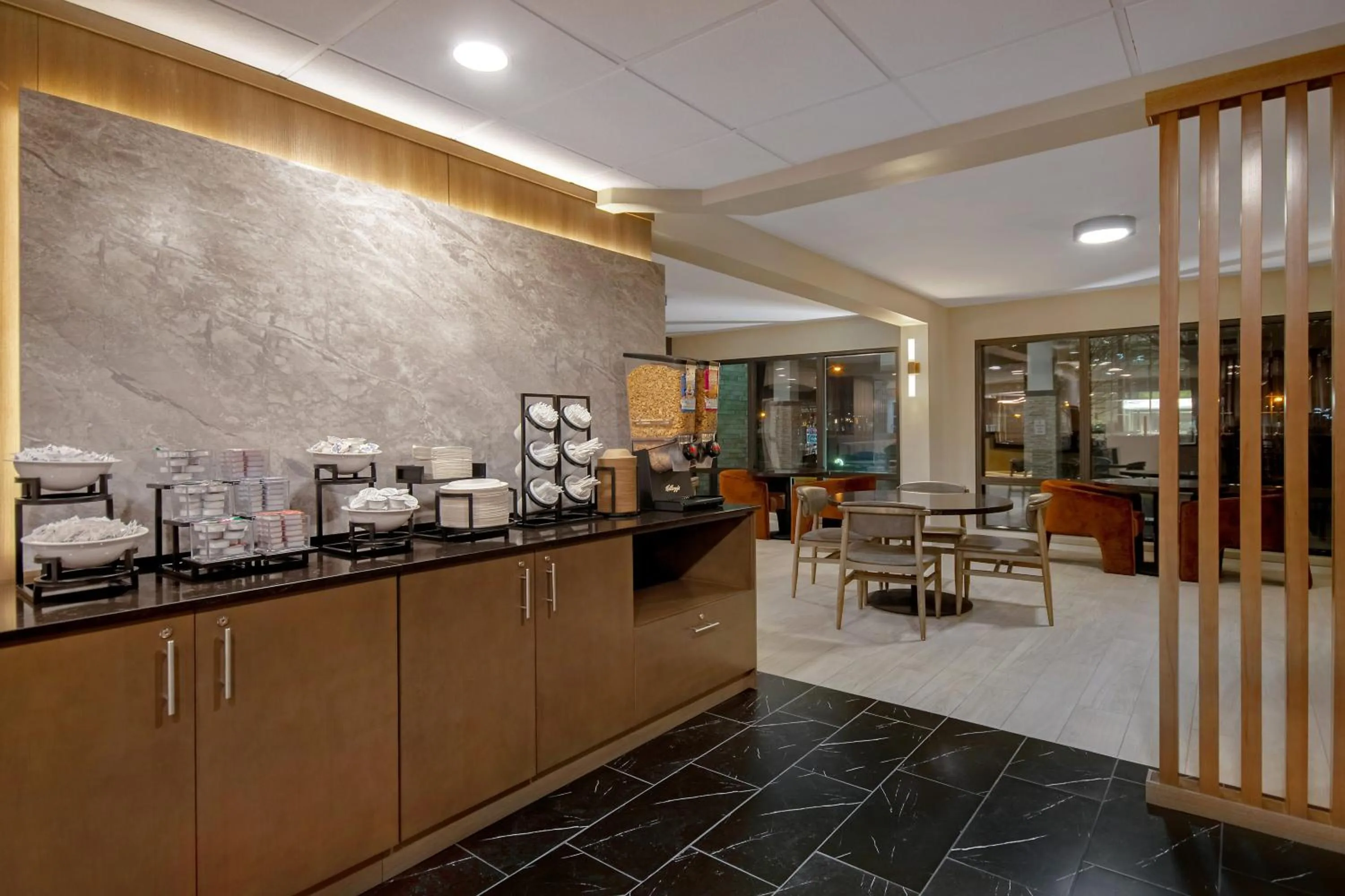 Lobby or reception in Best Western Plus Meadowlands