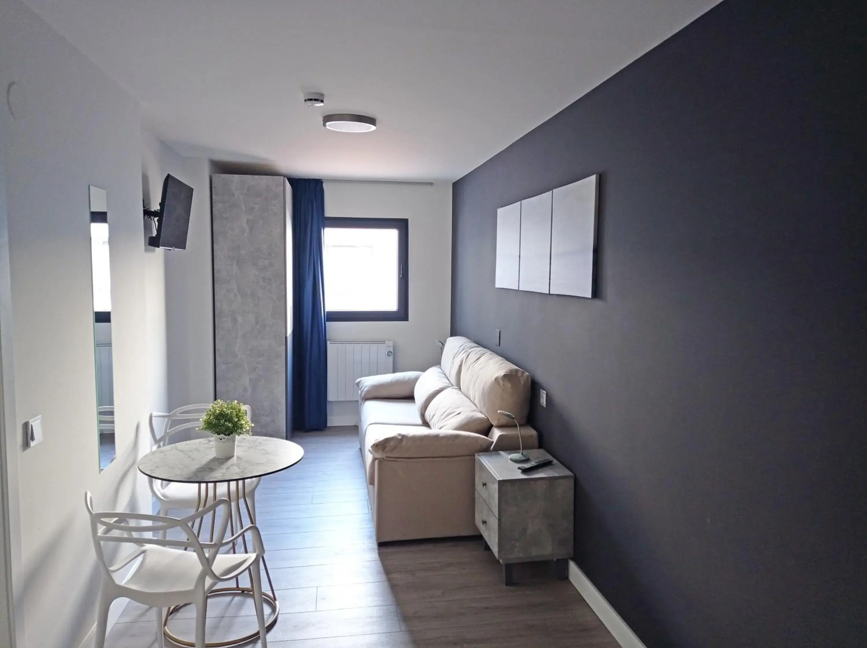 Living room in Apartamentos Hi Apartaments Santander 3000 Living room in Apartamentos Hi Apartaments Santander 3000