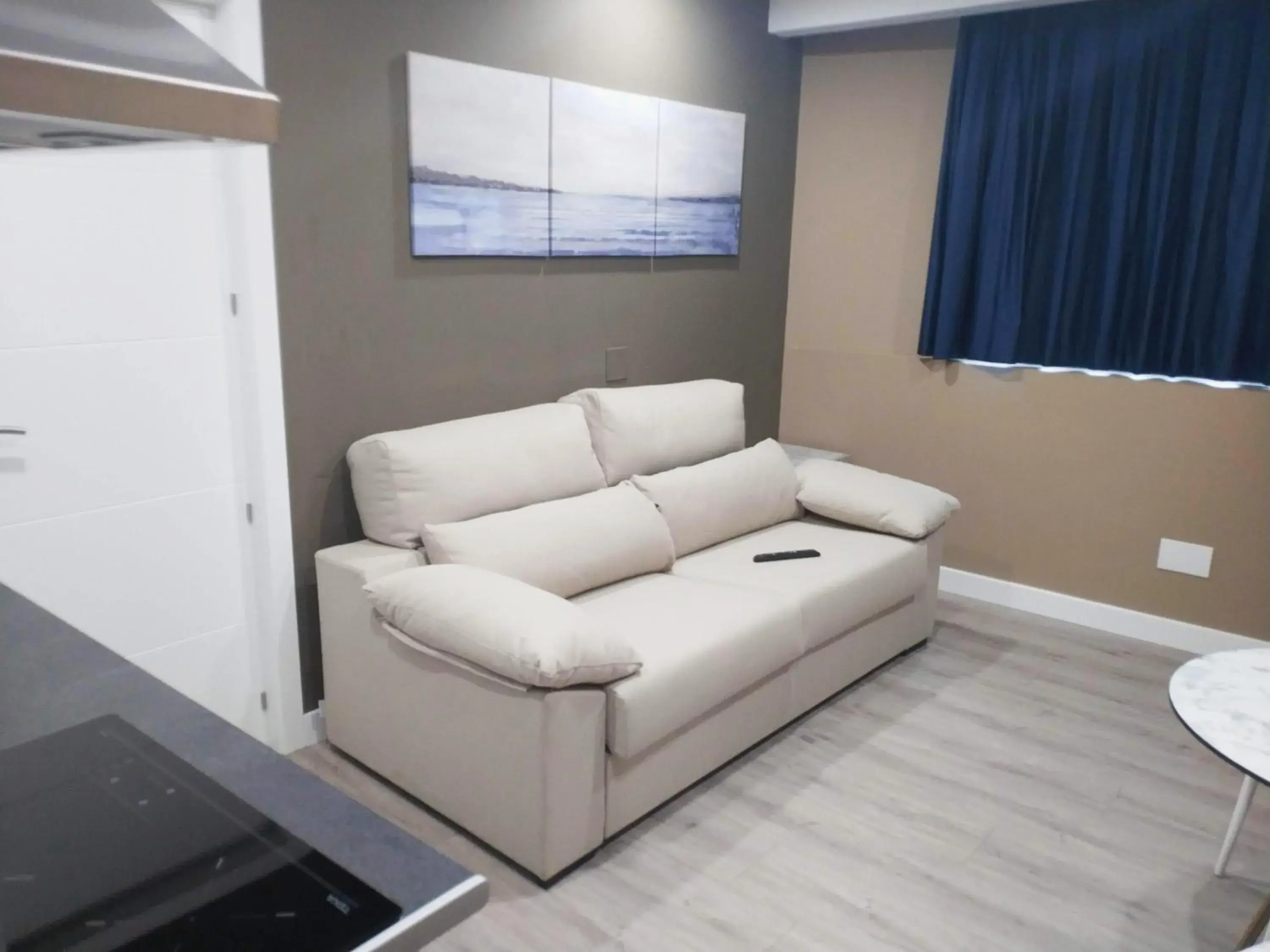 Living room in Apartamentos Hi Apartaments Santander 3000 Living room in Apartamentos Hi Apartaments Santander 3000