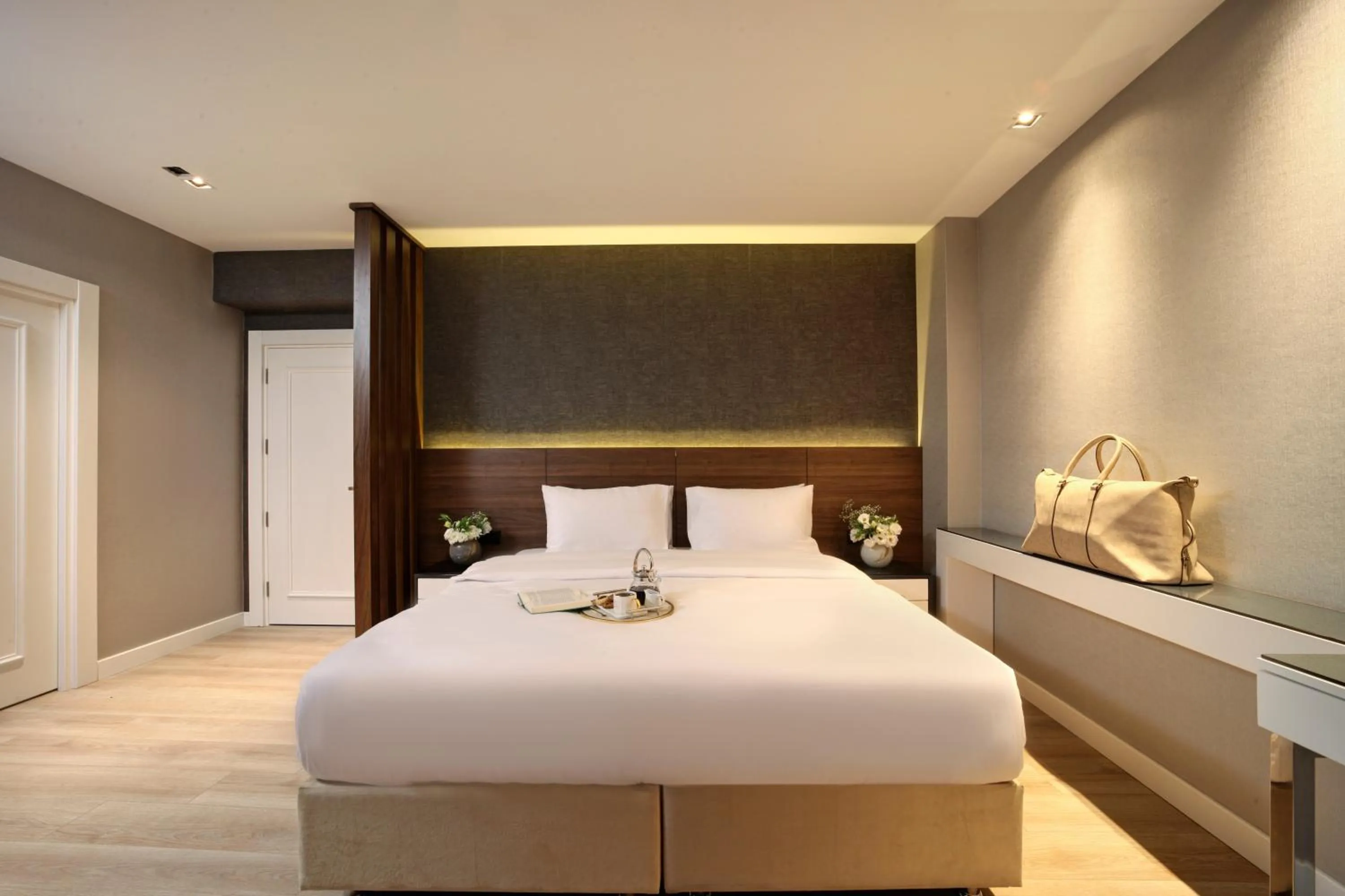 Bed in Dora Pera Hotel