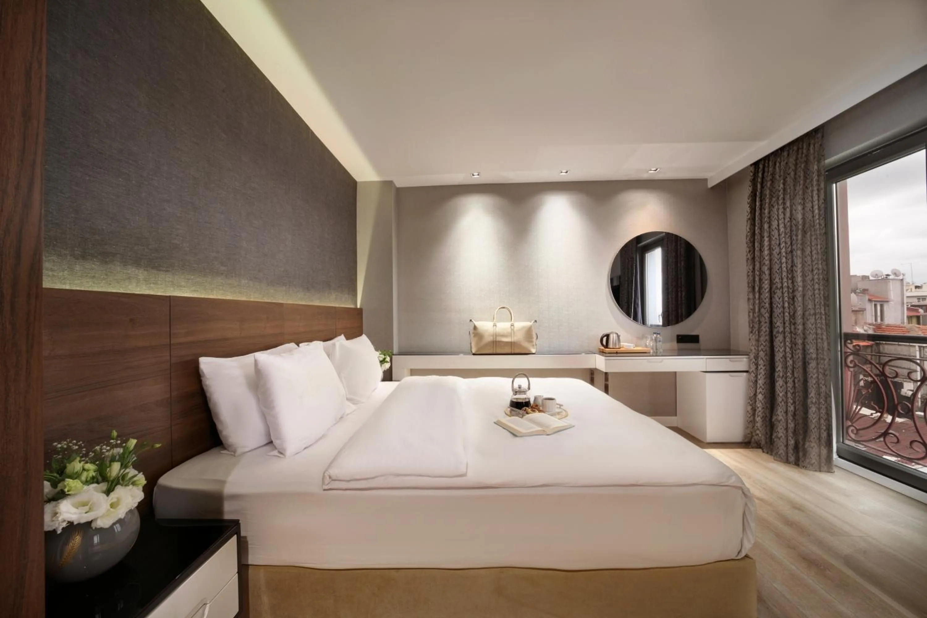 Bed in Dora Pera Hotel